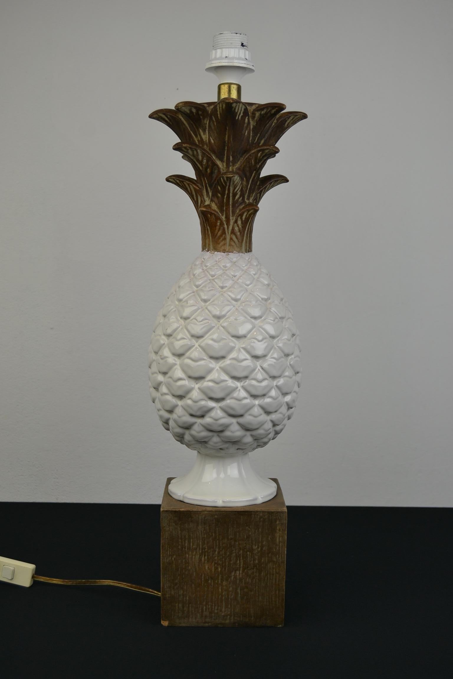 Zaccagnini Ceramic Pineapple Table Lamp, Italy, 1960s For Sale 4