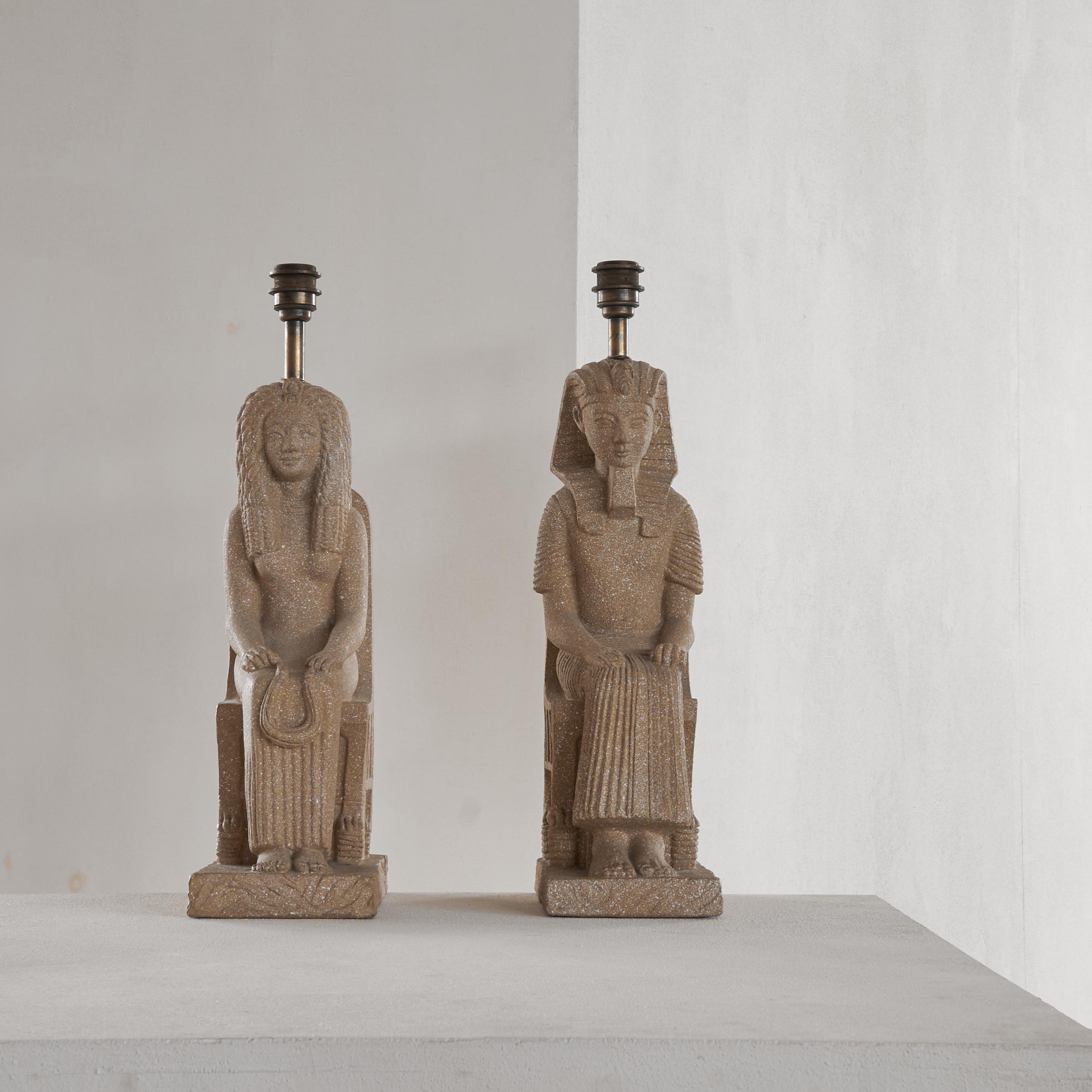 Paire de lampes de bureau monumentales en céramique de style pharaon Zaccagnini Florence, Italie, années 1970 en vente 1