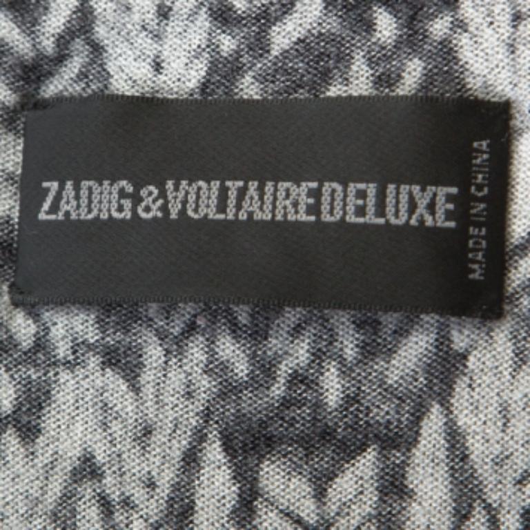 Zadig & Voltaire Top à demi-manches en soie et cachemire imprimé gris et noir M Bon état - En vente à Dubai, Al Qouz 2