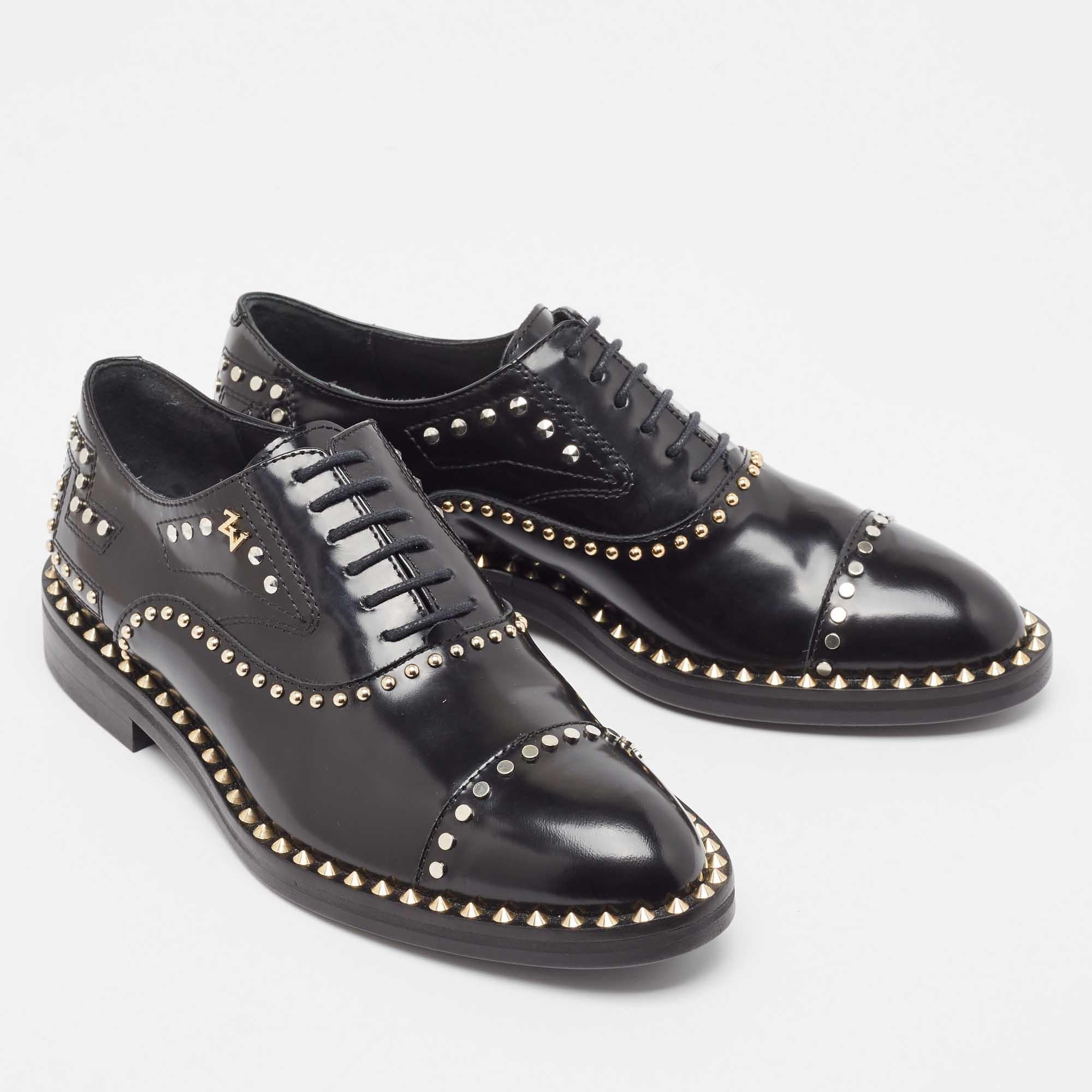 Women's Zadig & Voltaire Black Leather Studded Youth Clous Oxfords Size 37