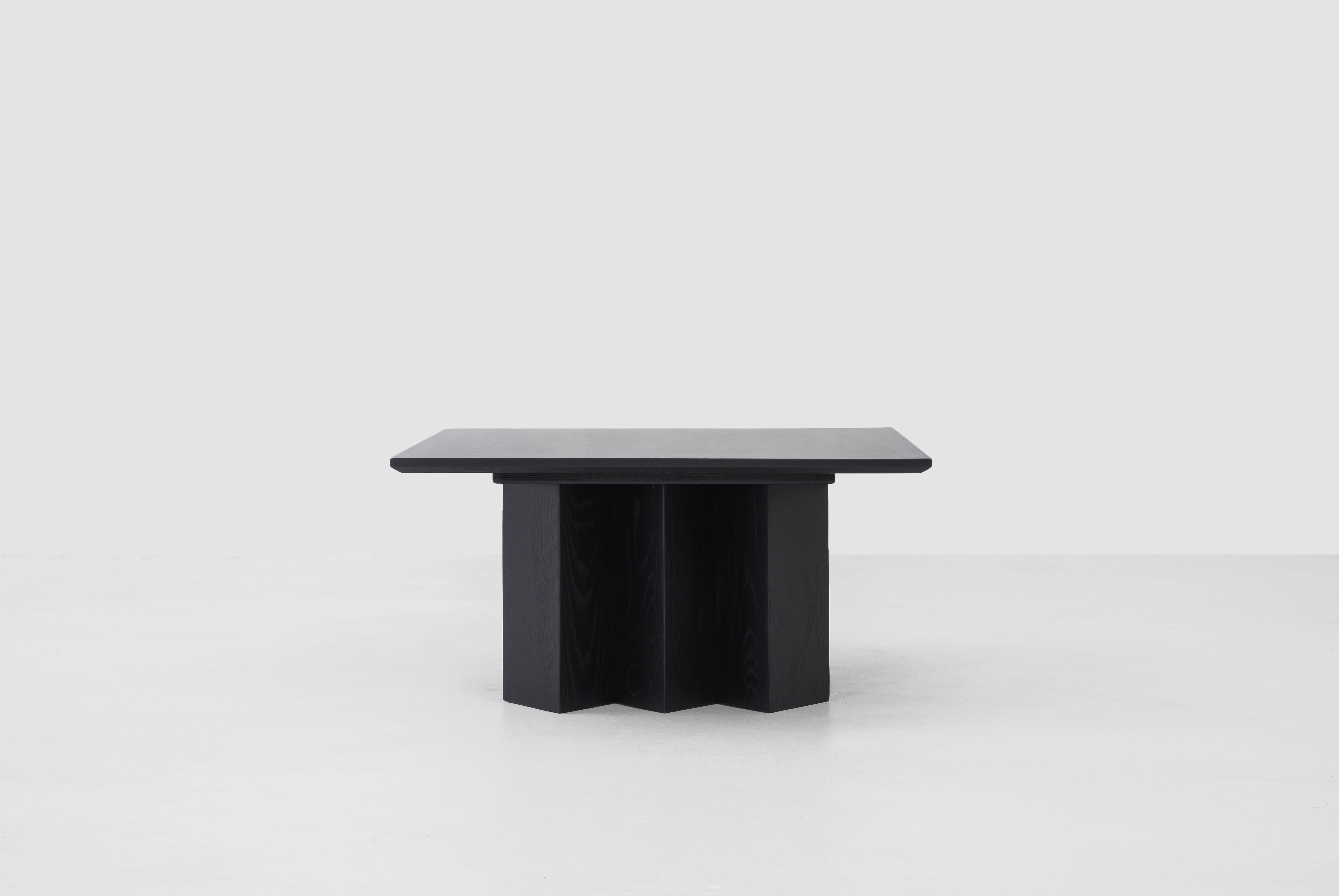Chinois Table basse carrée Zafal, table basse carrée minimaliste noire en vente