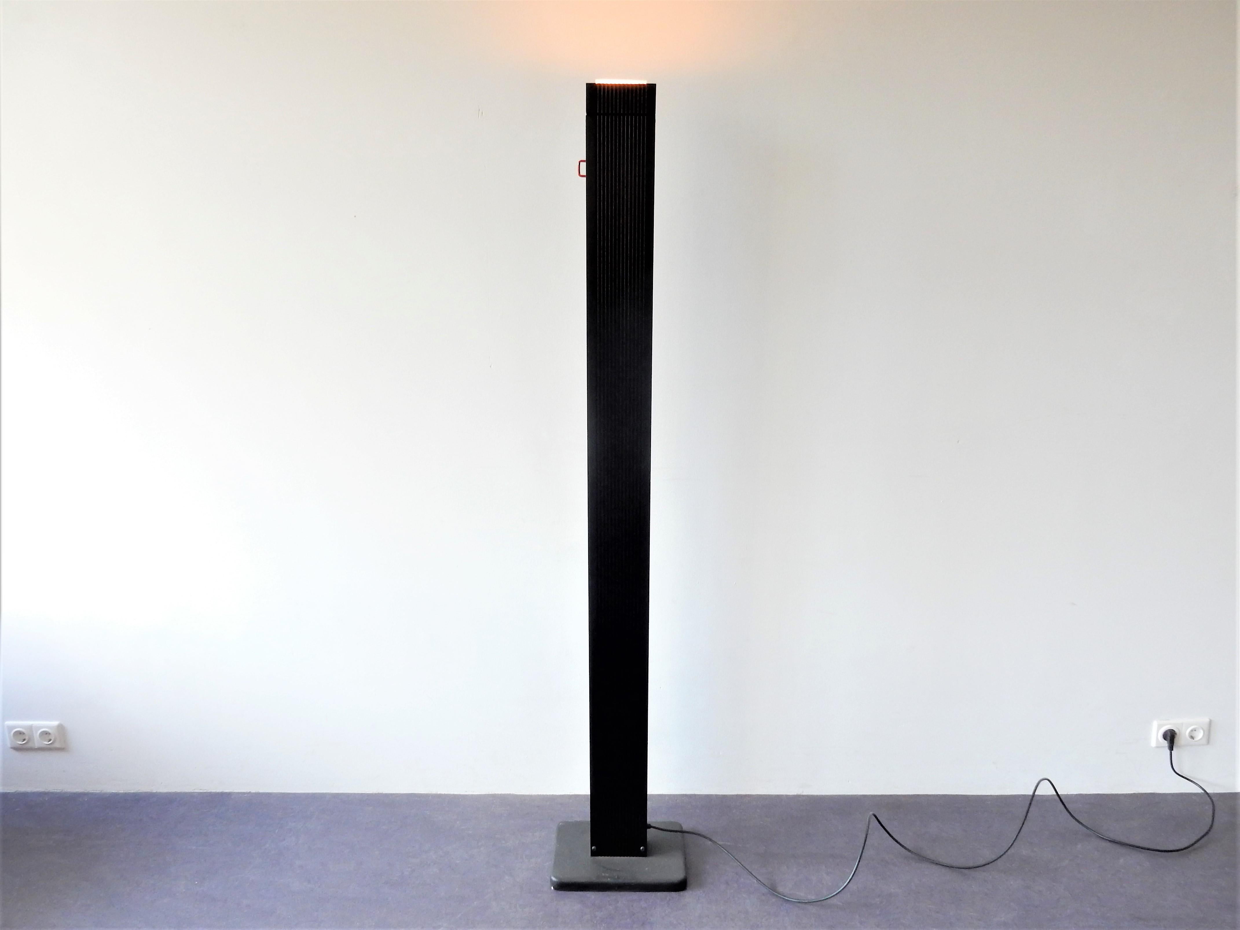 Zagar Floor Lamp by Sergio Carpani for Stilnovo, Italy, 1980s In Good Condition In Steenwijk, NL
