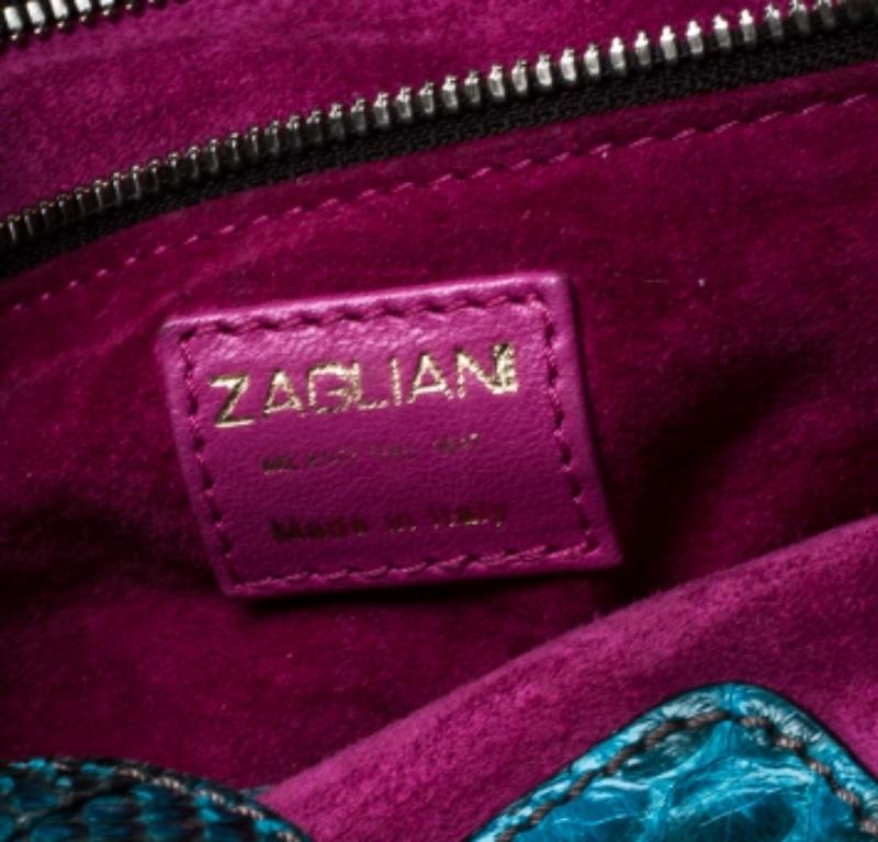 Zagliani Hobo en cuir de python bleu Pour femmes en vente