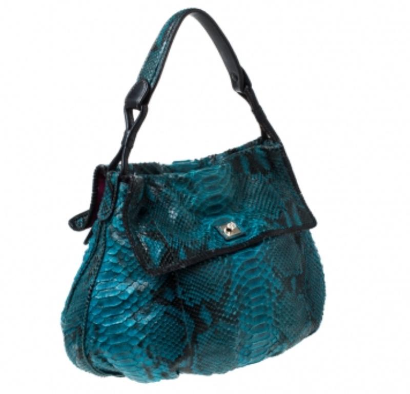 Zagliani Hobo en cuir de python bleu en vente 4