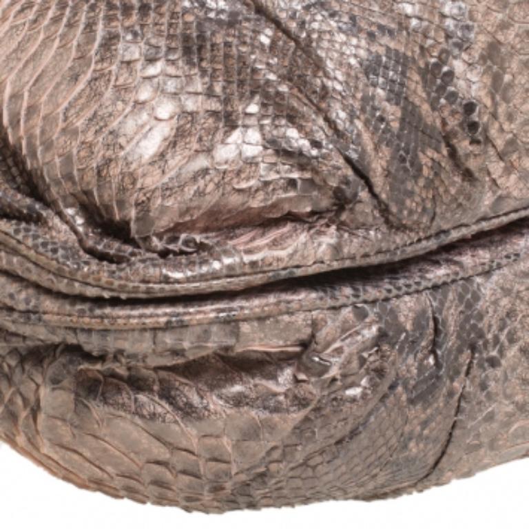 Zagliani Puffy Hobo Pitón Gris y Melocotón Metalizado en venta 2