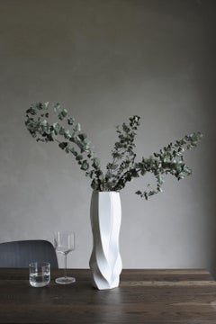 Zaha Hadid Design - Braid Vase Waist - White