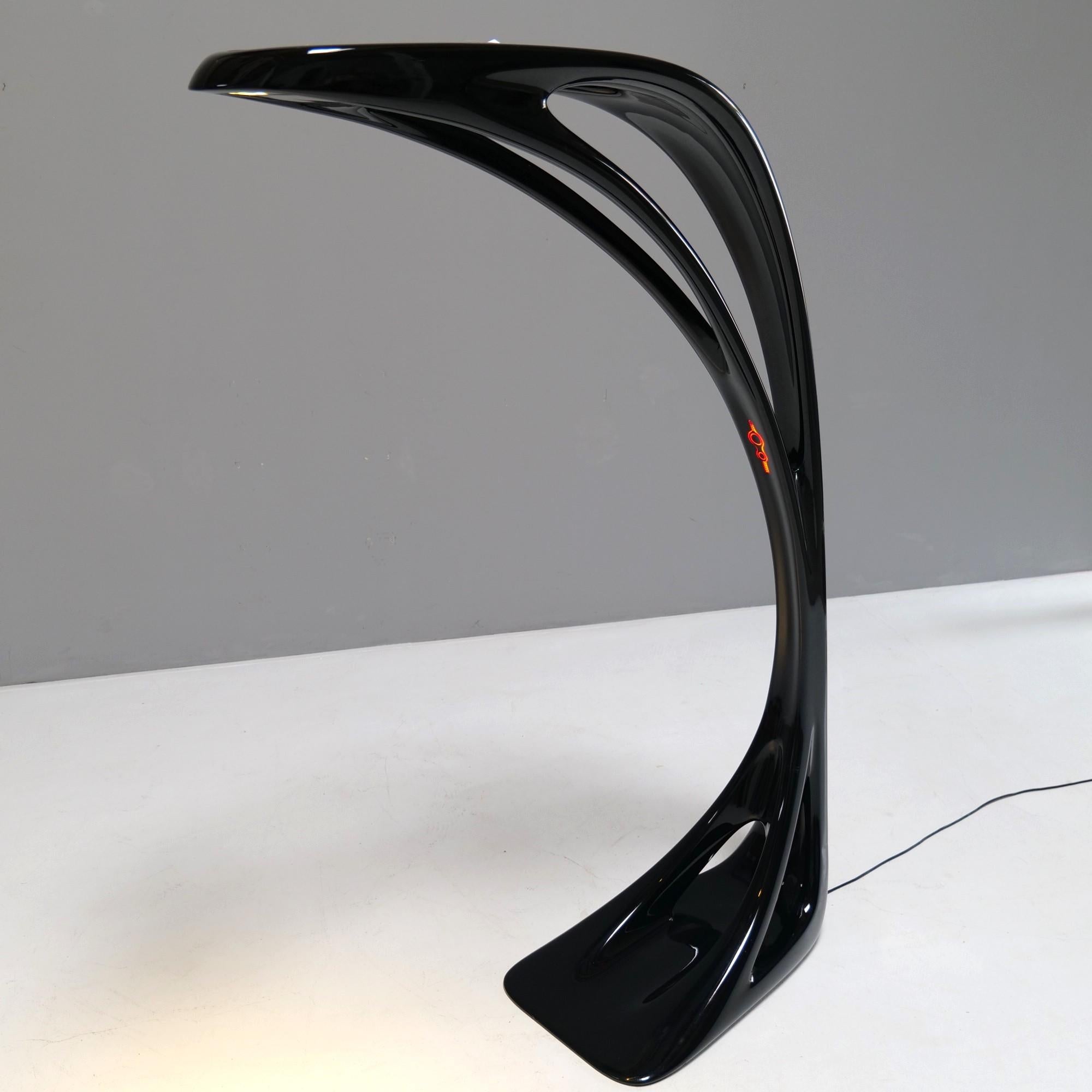 Zaha Hadid, Lampada da terra mod. Genesy per Artemide, 2009 in vendita 3