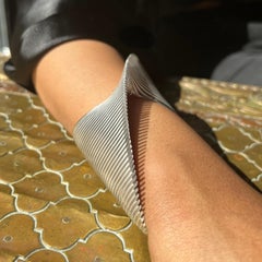 Zaha Hadid per Georg Jensen Edizione limitata di bracciale a lamelle in argento 2016