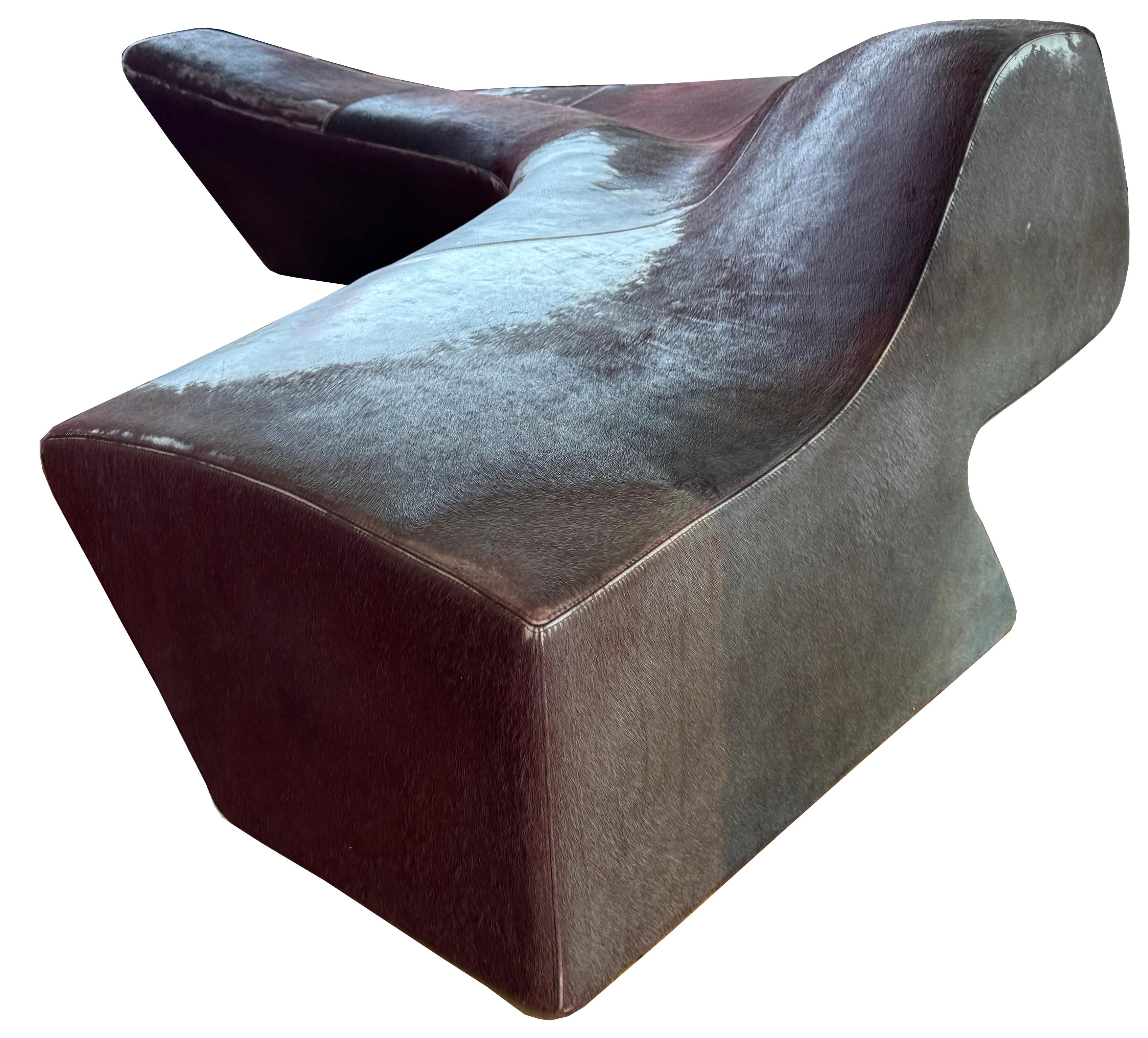 Modern Zaha Hadid Moraine Sofa in Pont Hide For Sale