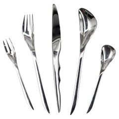 Zaha Hadid x WMF - 5 piece cutlery set in presentation case - stainless steel Zaha Hadid x WMF - 5 piece cutlery set in presentation case - stainless steel