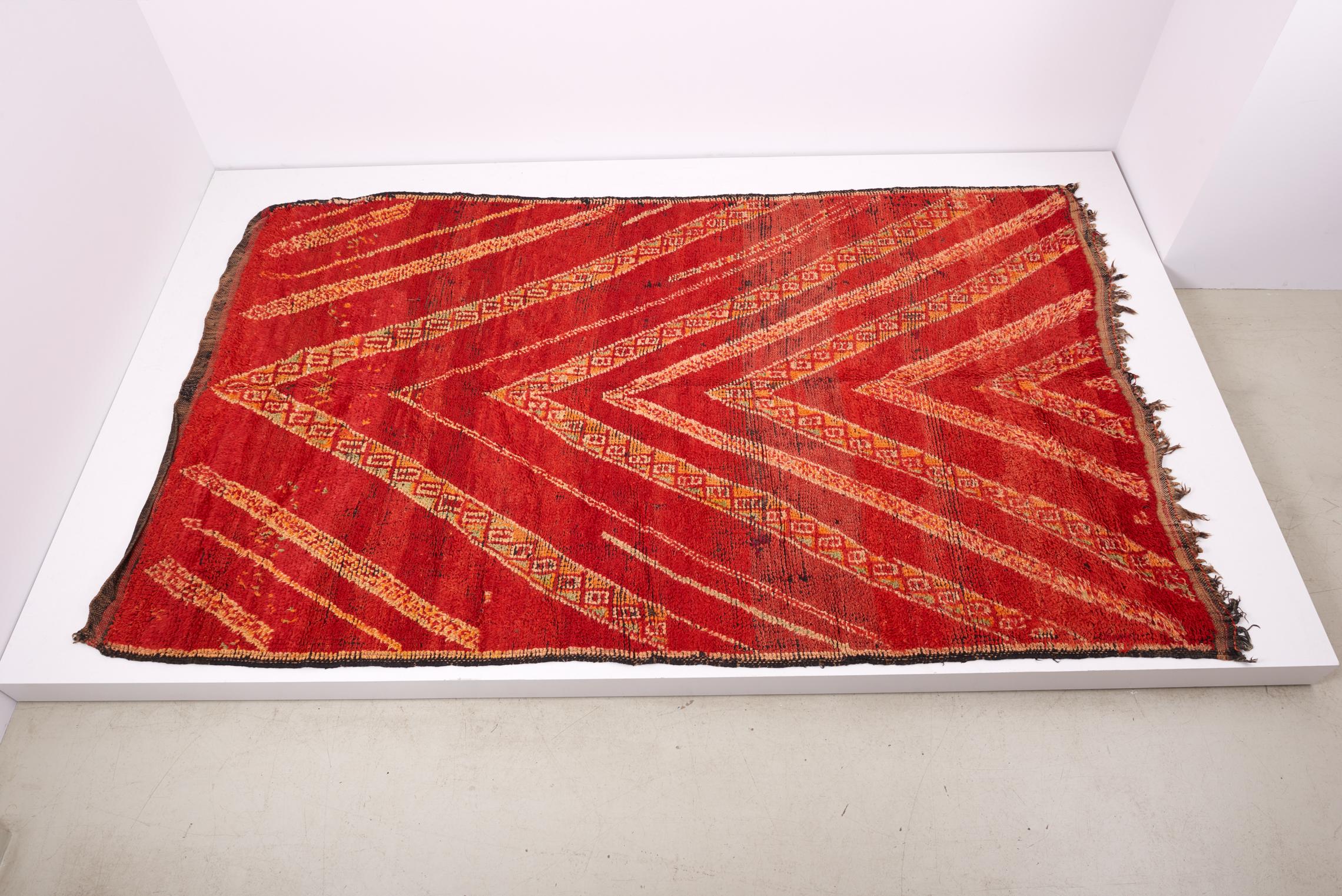 Zaiane carpet made of hand dyed wool in red and yellow. 2nd half 20th century.