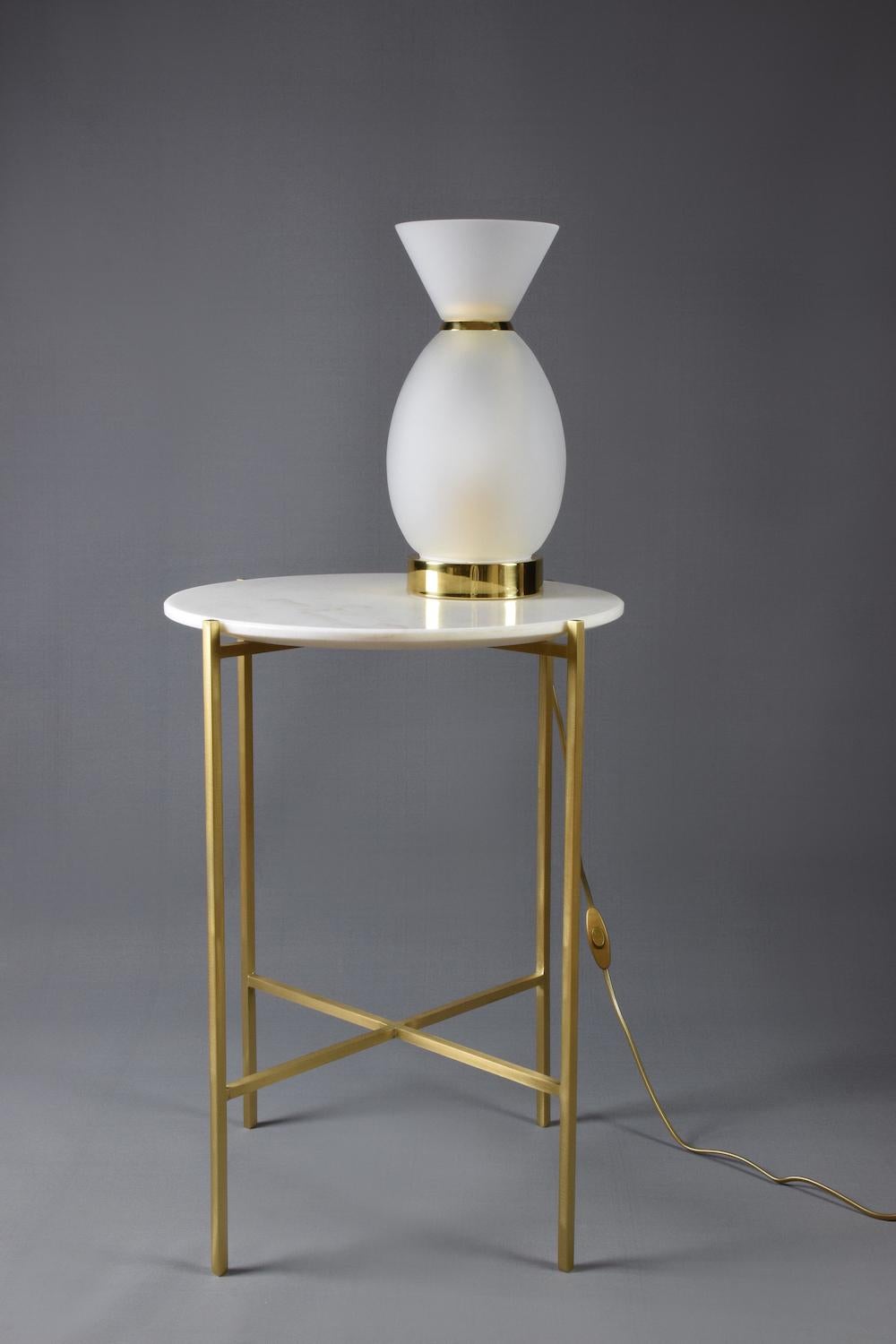 Modern Zam-T1 Glass and Brass Table Lamp, Flow 2 Collection