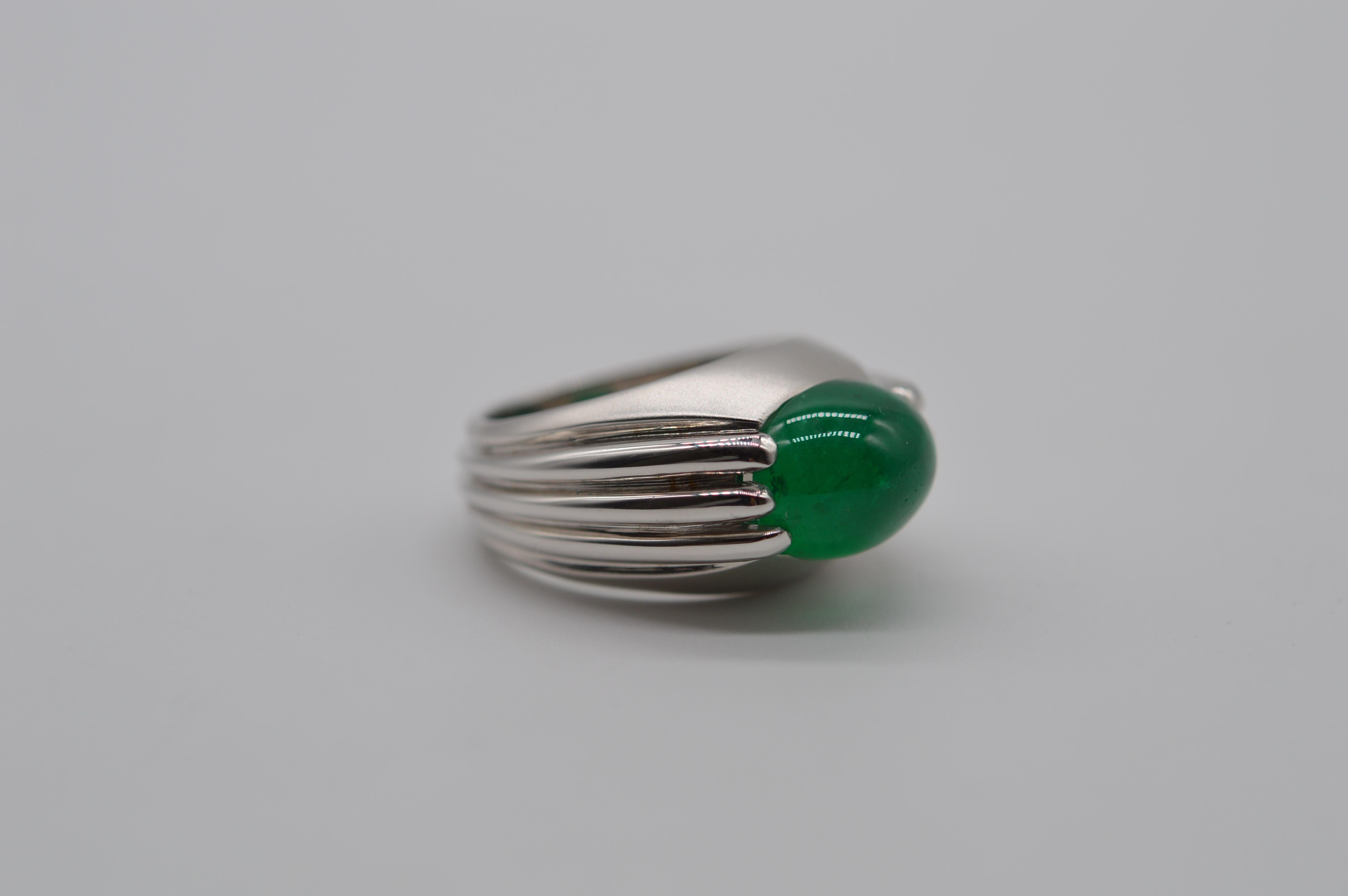 Modern Zambian Cabochon Emerald Ring 7.25 Carats Unworn For Sale