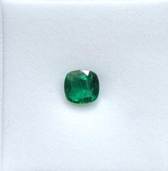 Zambian Emerald 2.40 Carats Cushion Cut Stone For Fine Jewelry Natural Gemstone