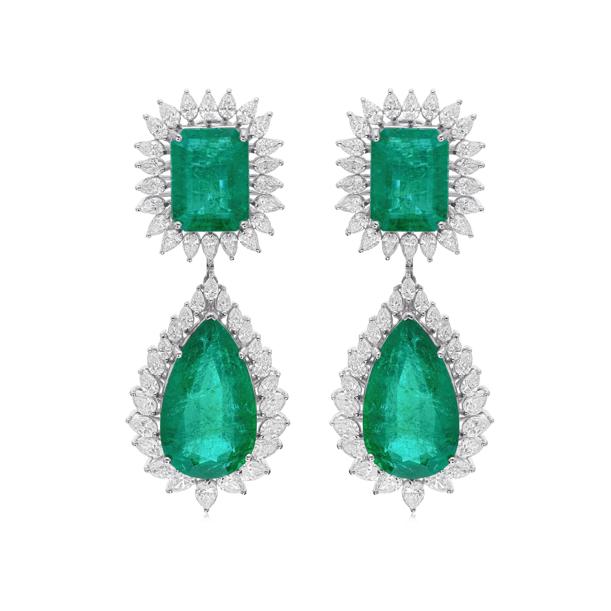 Boucles d'oreilles pendantes en or 18k certifiées HRD avec émeraude zambienne 29,18ct et halo de diamant 5,39ct Pour femmes en vente