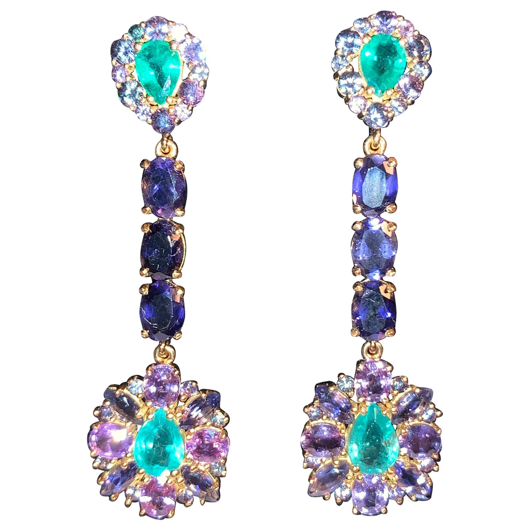 Boucles d'oreilles en émeraudes de Zambie et alexandrites de 3,92 carats