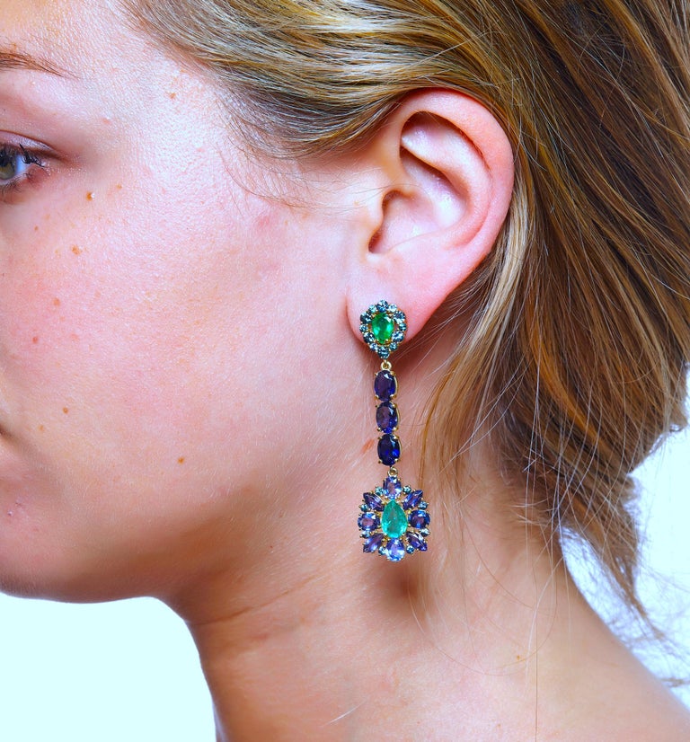 Contemporary Zambian Emerald and Alexandrite Earrings 3.92 Carats of Emeralds For Sale