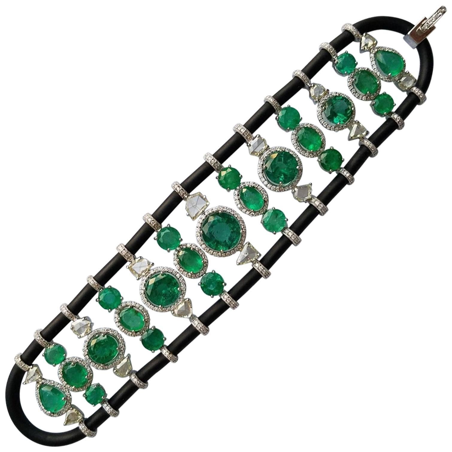 Zambian Emerald and Diamond 18 Karat Gold Bracelet