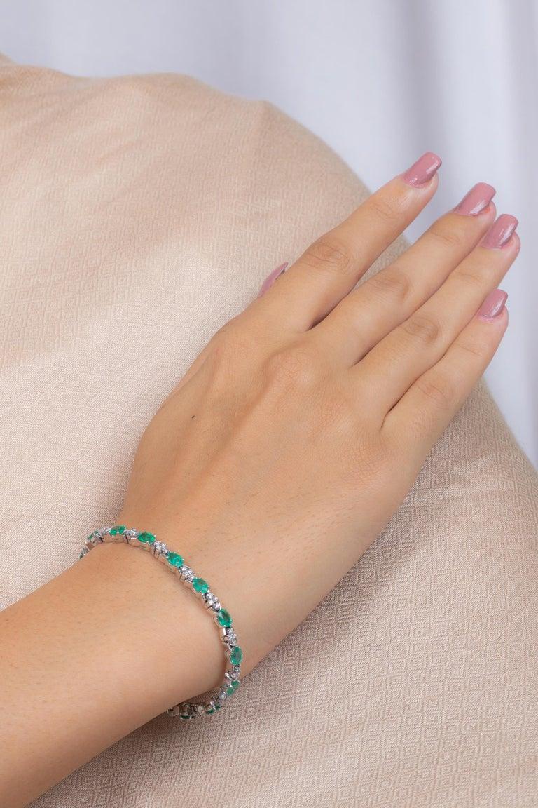 Zambian Emerald and Diamond Wedding Bracelet in 18K White Gold Handmade Jewelry For Sale 1