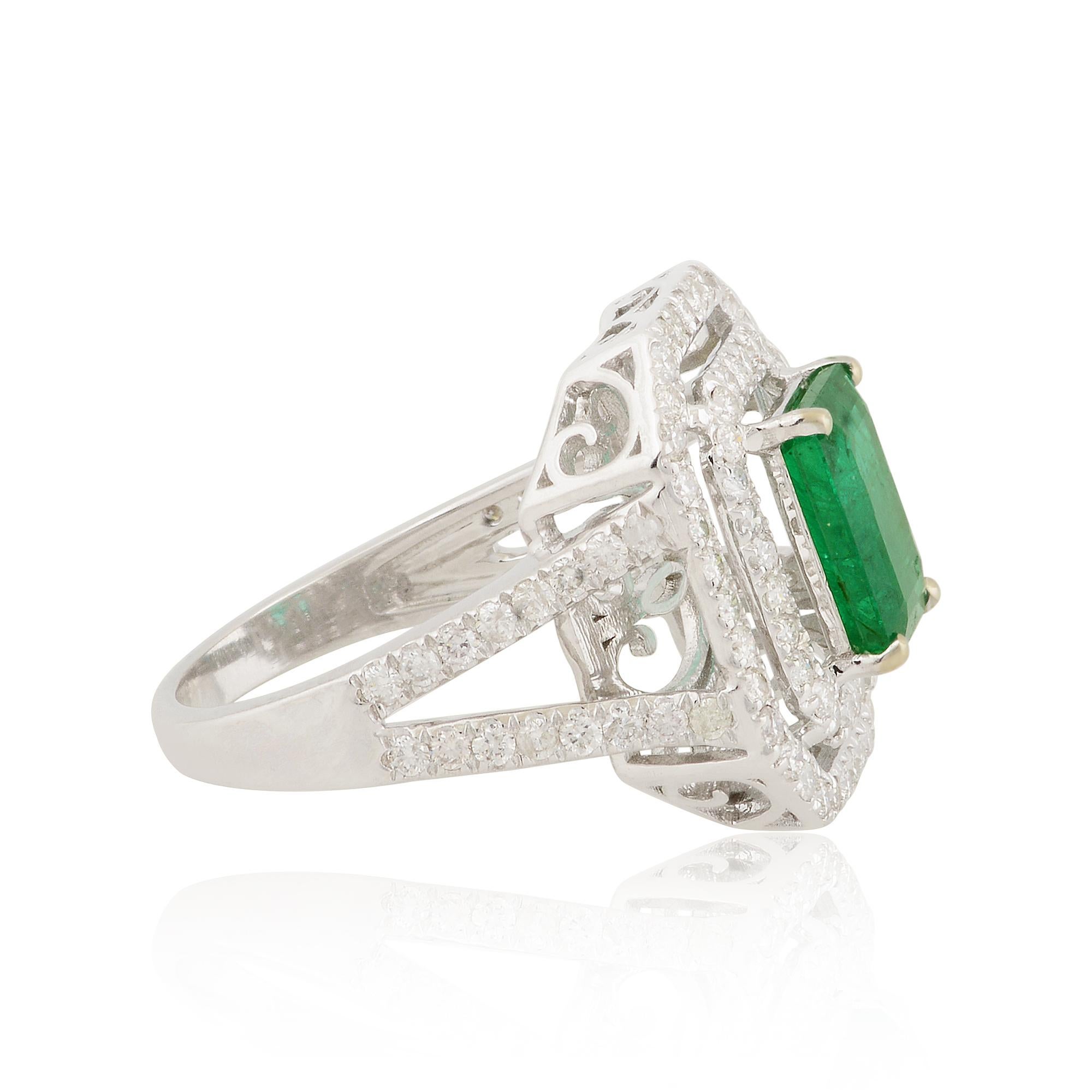 For Sale:  Natural Emerald Cocktail Ring Diamond Pave 10k White Gold Fine Handmade Jewelry 2