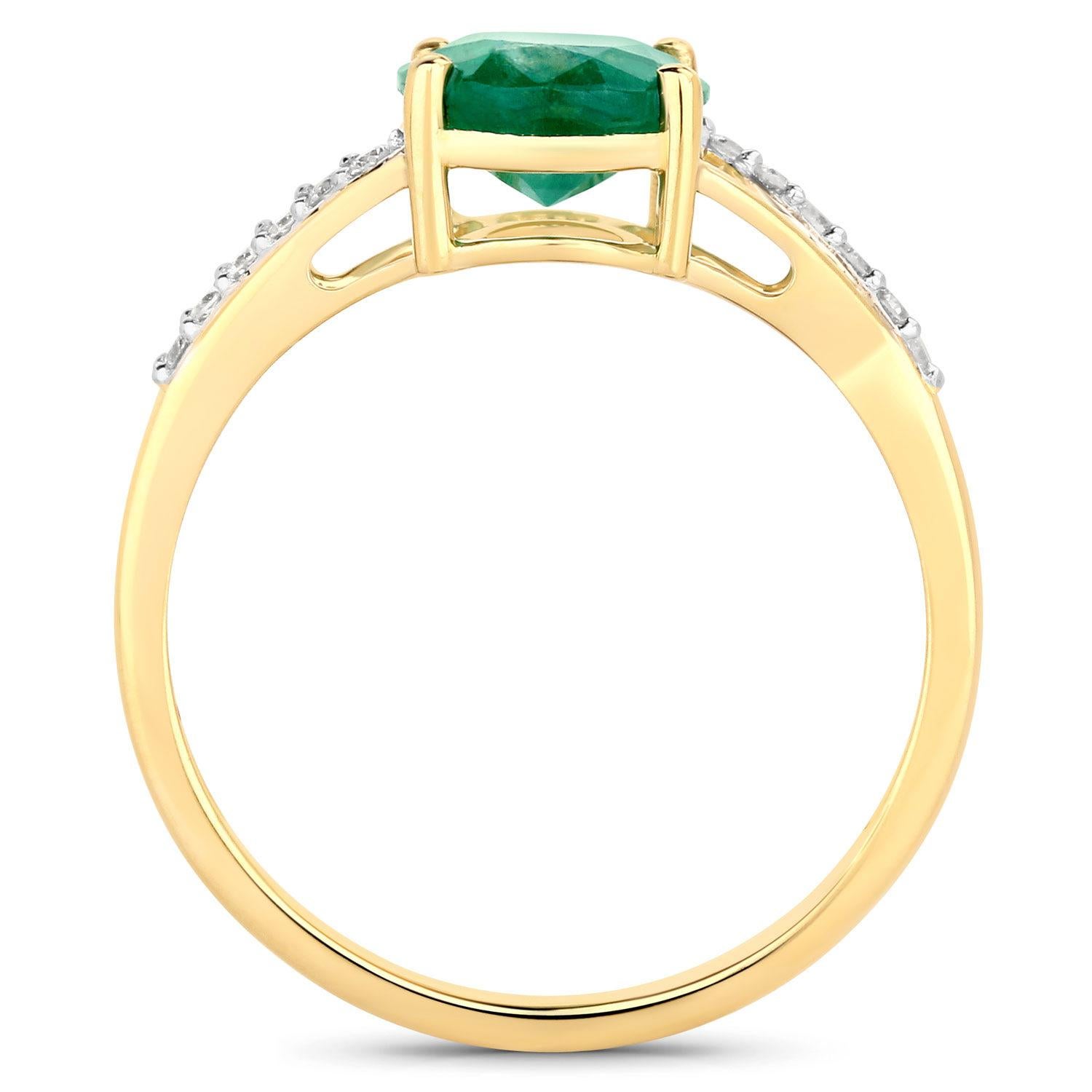 Zambian Emerald Cocktail Ring Diamond Setting 1.70 Carats 14K Yellow Gold In Excellent Condition For Sale In Laguna Niguel, CA