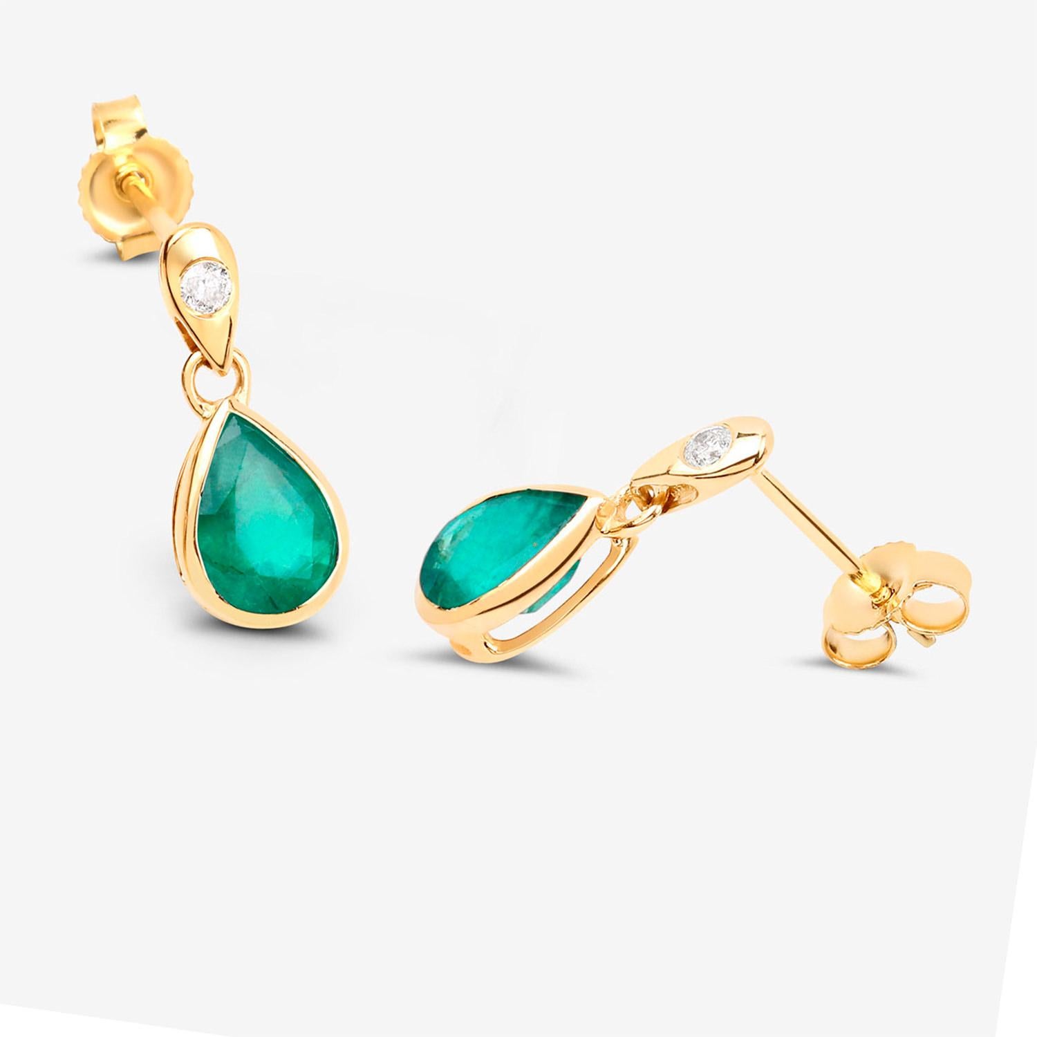 Women's or Men's Zambian Emerald Dangle Earrings Diamonds 1.36 Carats 10K Yellow Gold For Sale