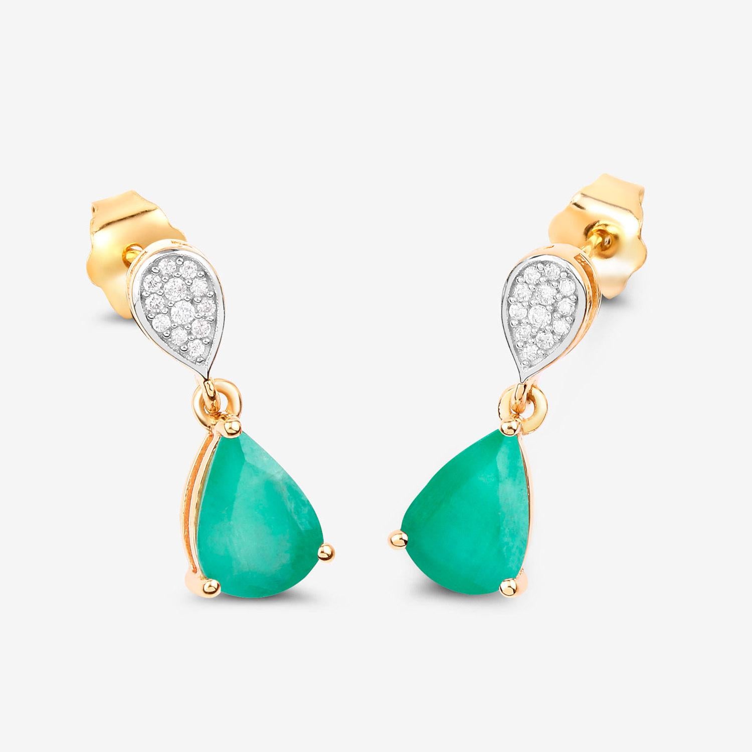 Zambian Emerald Dangle Earrings Diamonds 2.3 Carats 10K Yellow Gold In Excellent Condition For Sale In Aliso Viejo, CA