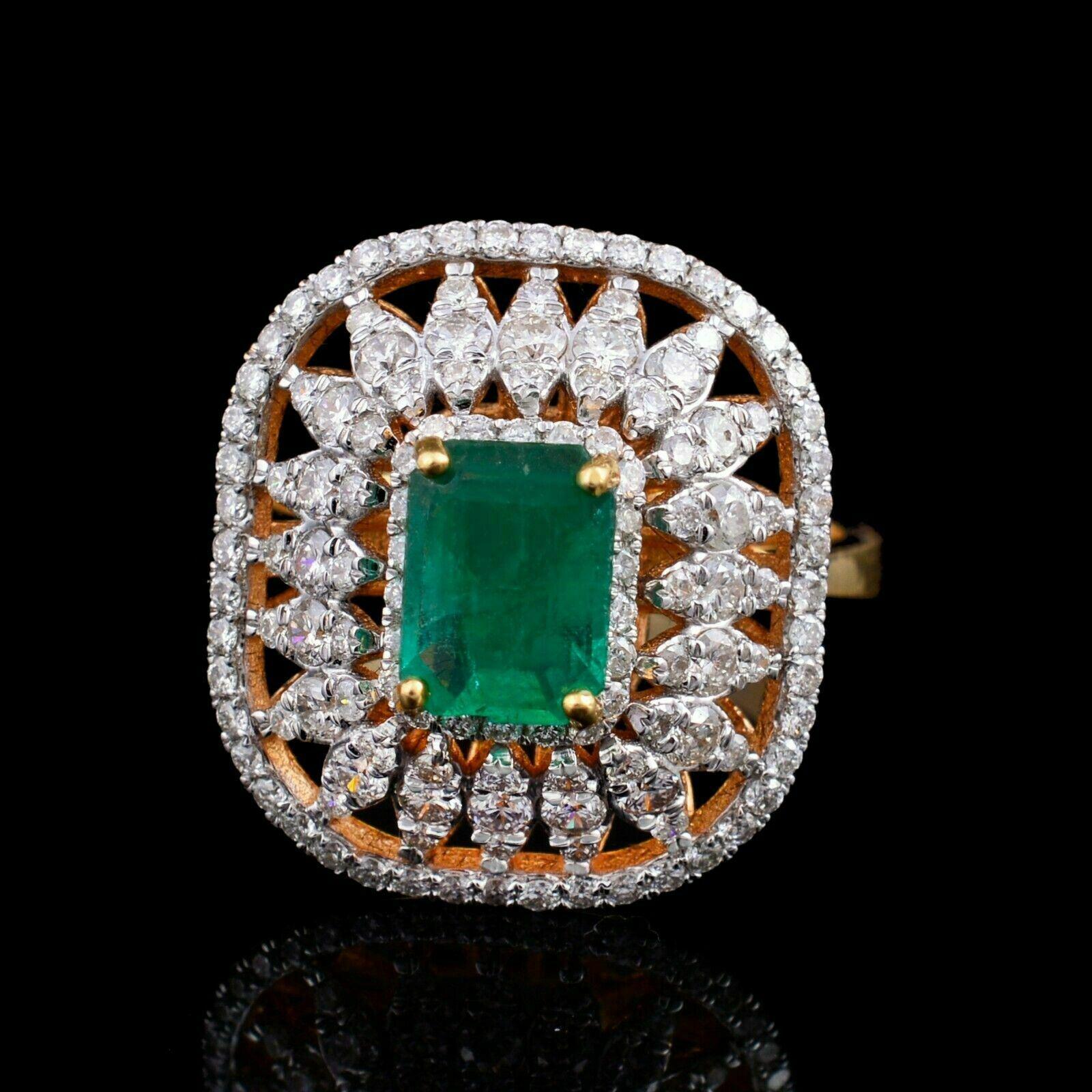 For Sale:  Zambian Emerald Diamond 18 Karat Gold Cocktail Ring 4