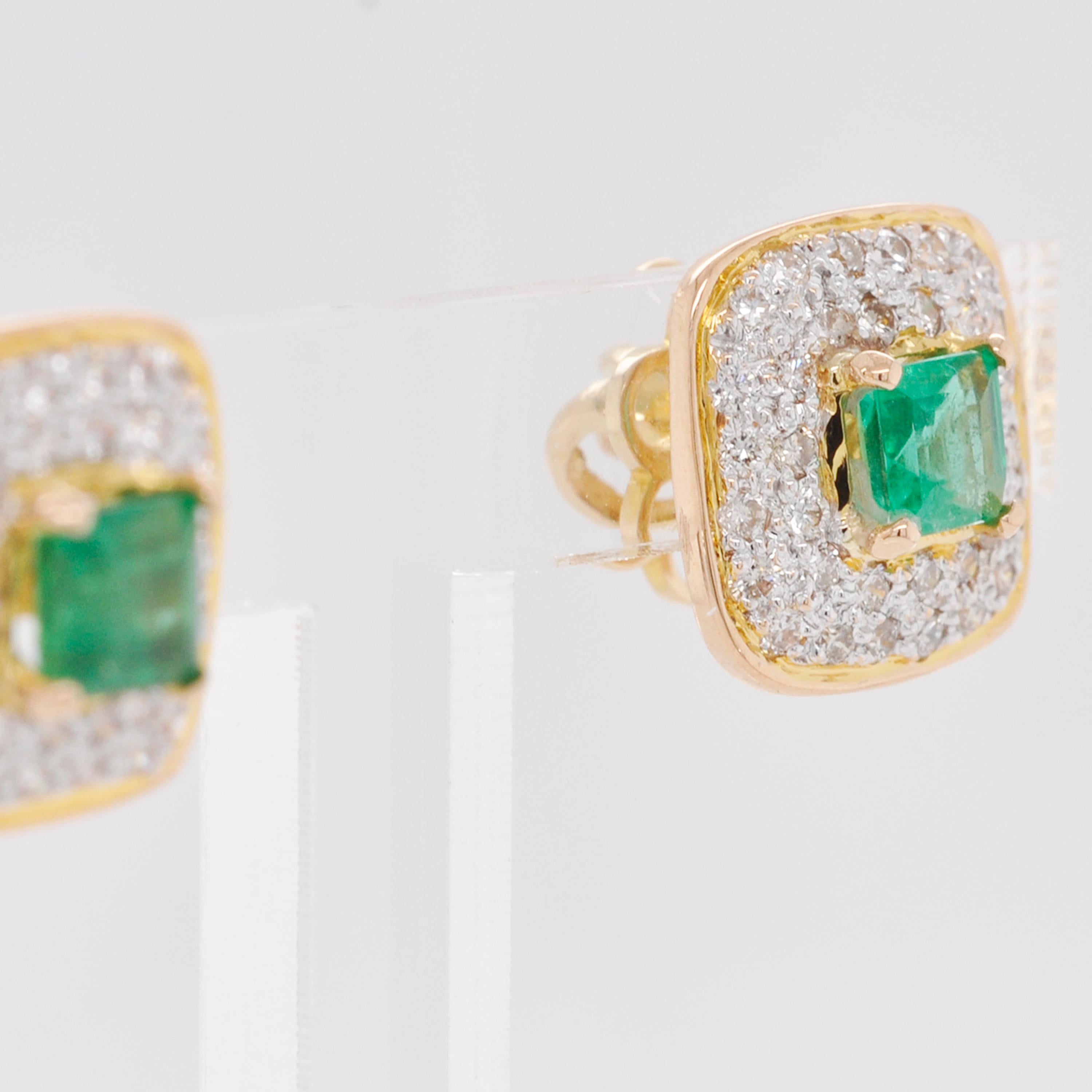 Zambian Emerald Diamond 18 Karat Gold Stud Earrings For Sale 1