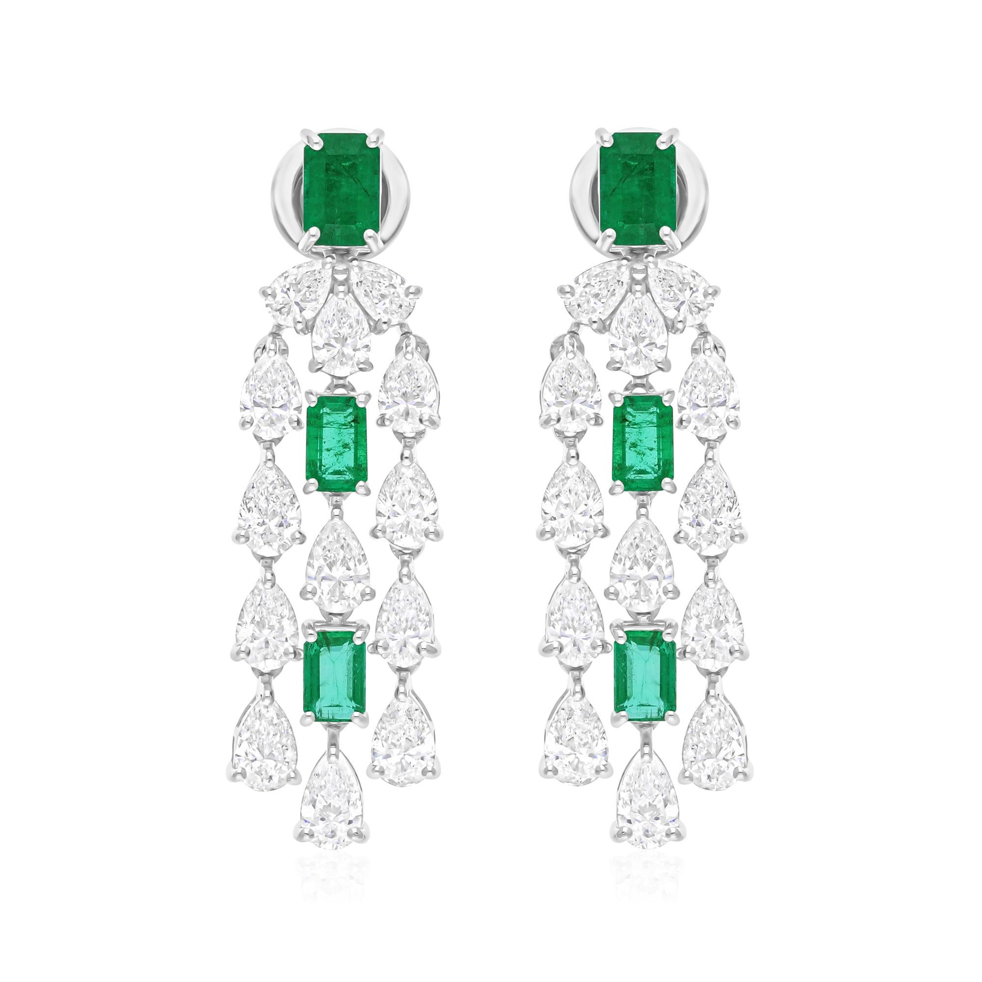 Taglio misto Orecchini a lampadario con diamante smeraldo dello Zambia per il matrimonio Gioielli in oro bianco 14k in vendita