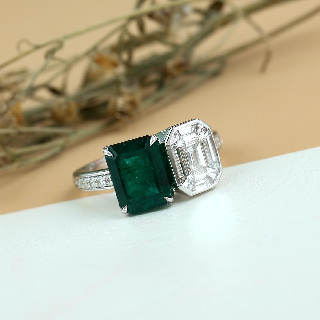 18KT:4.430g,D:0.87ct, Emer:3.24ct,