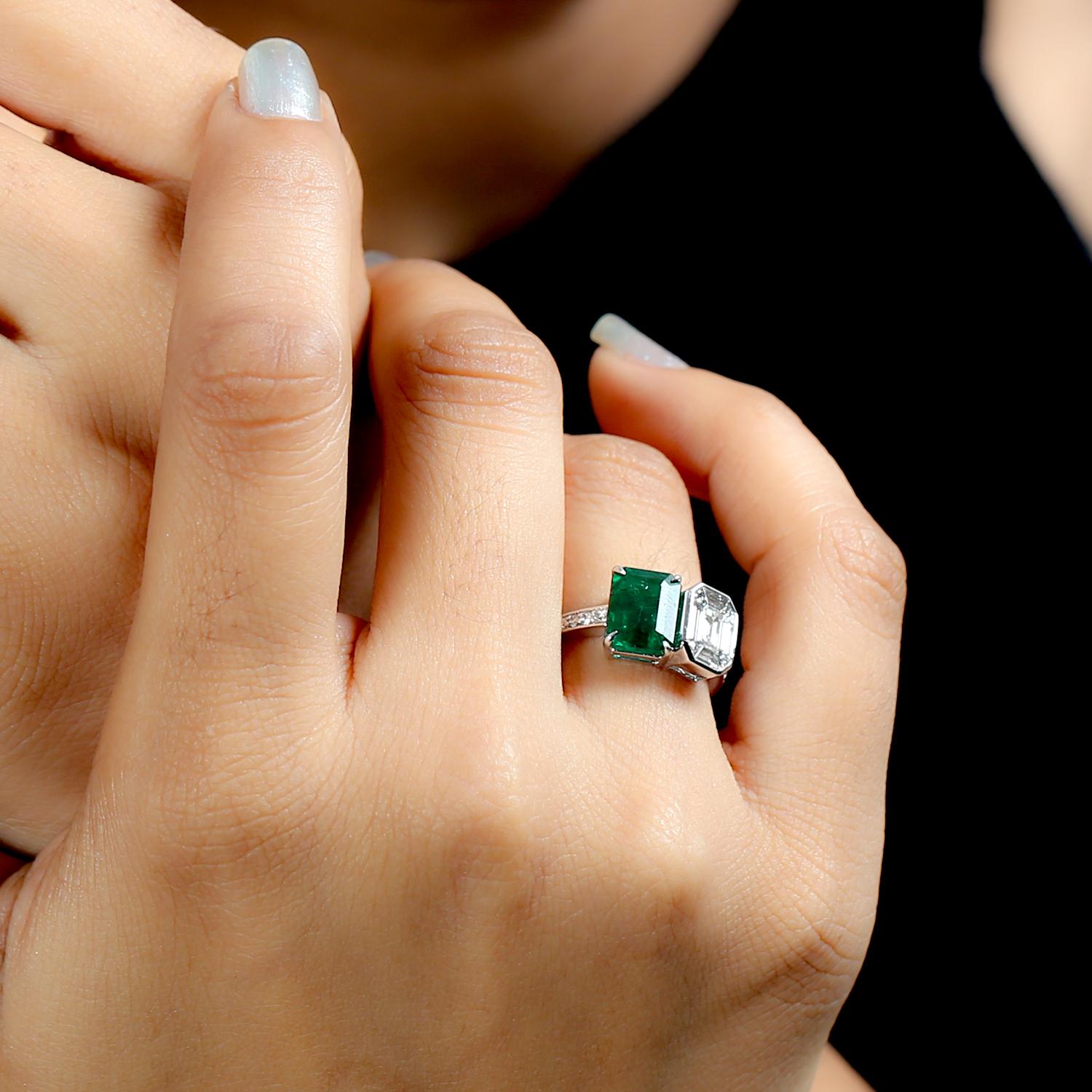 Artisan Zambian Emerald & Diamond Cocktail Ring Made In 18k  White Gold For Sale