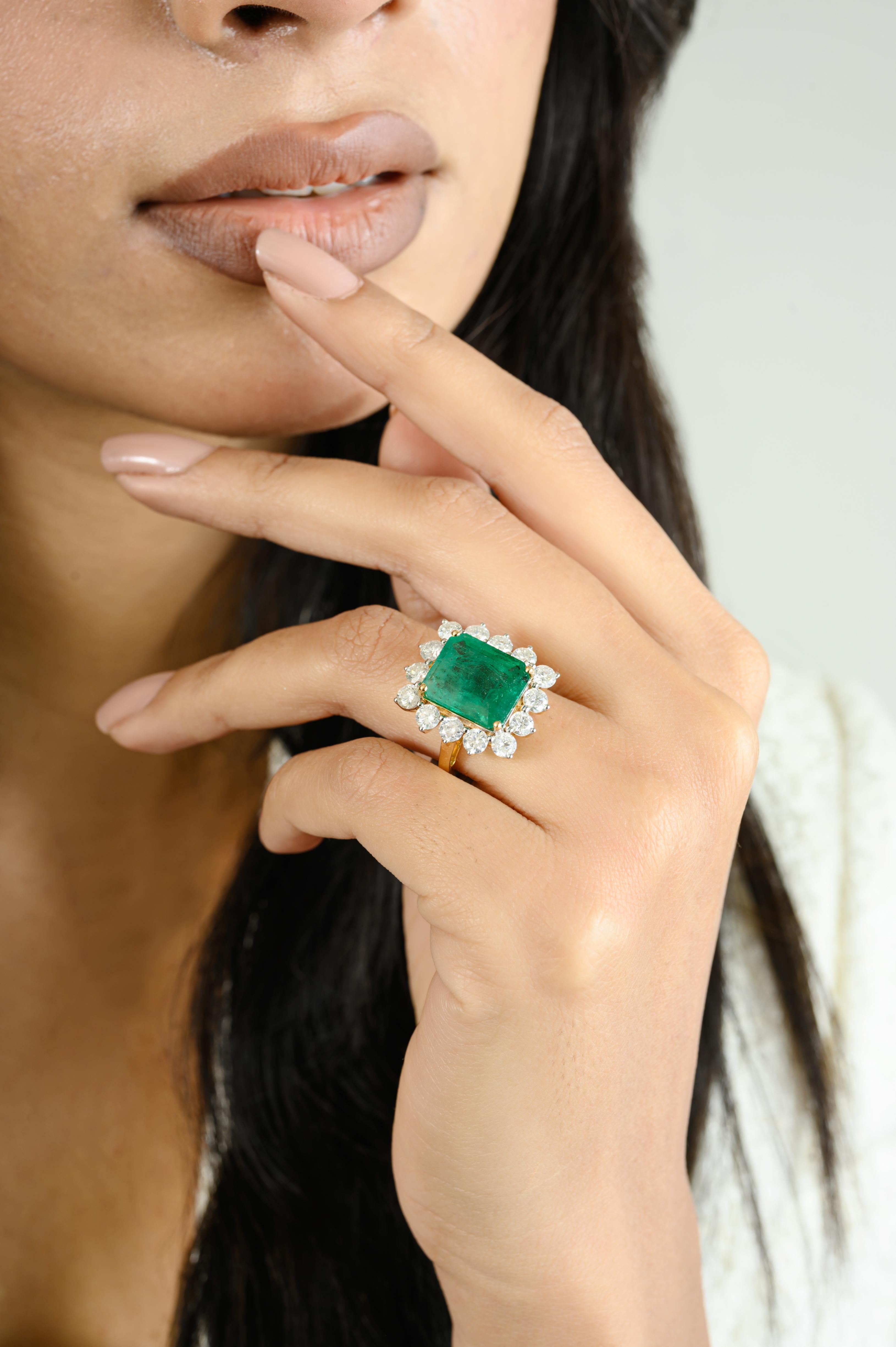 For Sale:  Zambian Emerald Diamond Halo Cocktail Ring for Wedding in 18k Yellow Gold 2