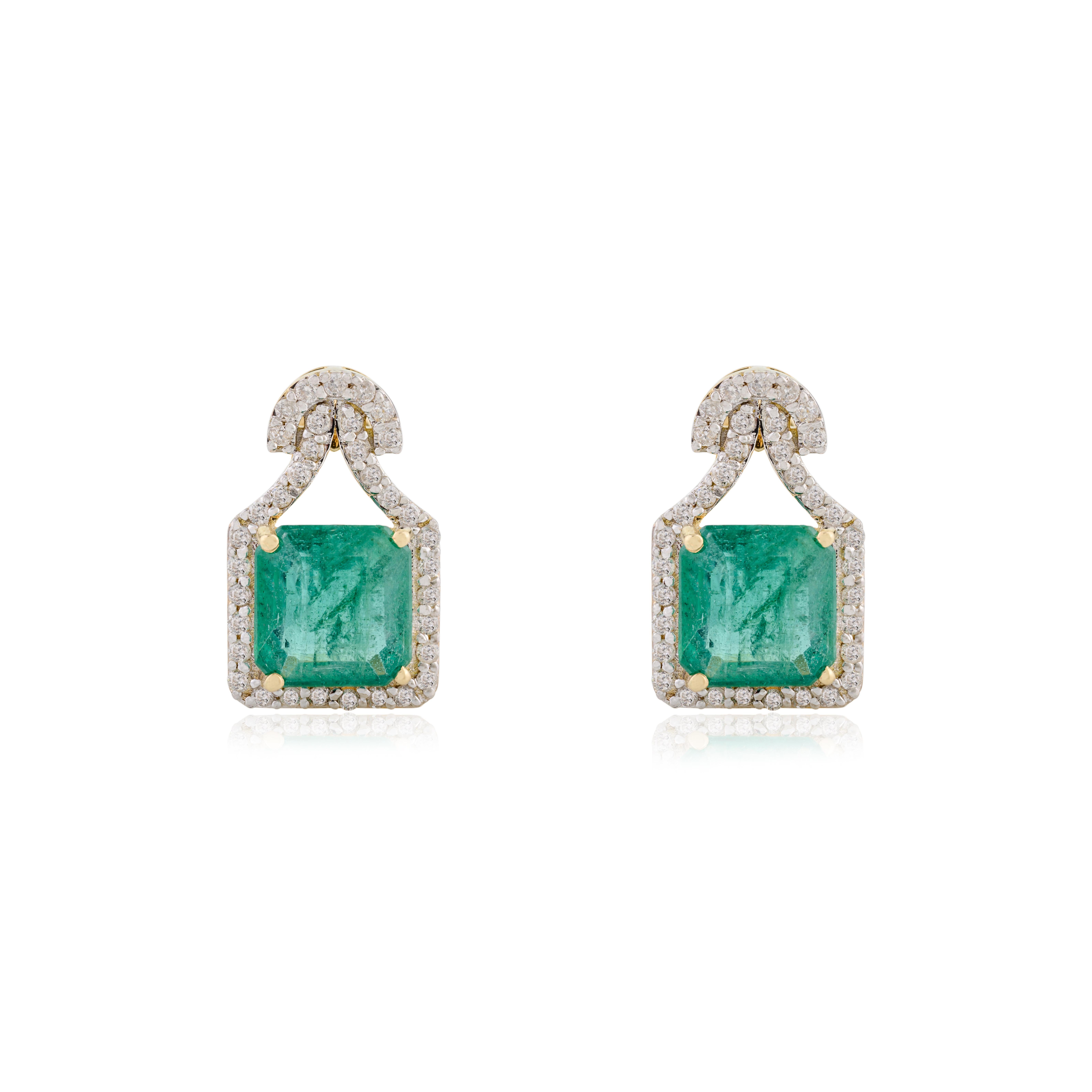 Art Déco Orecchini a perno con diamante smeraldo dello Zambia Regalo per lei in oro giallo 18 carati in vendita