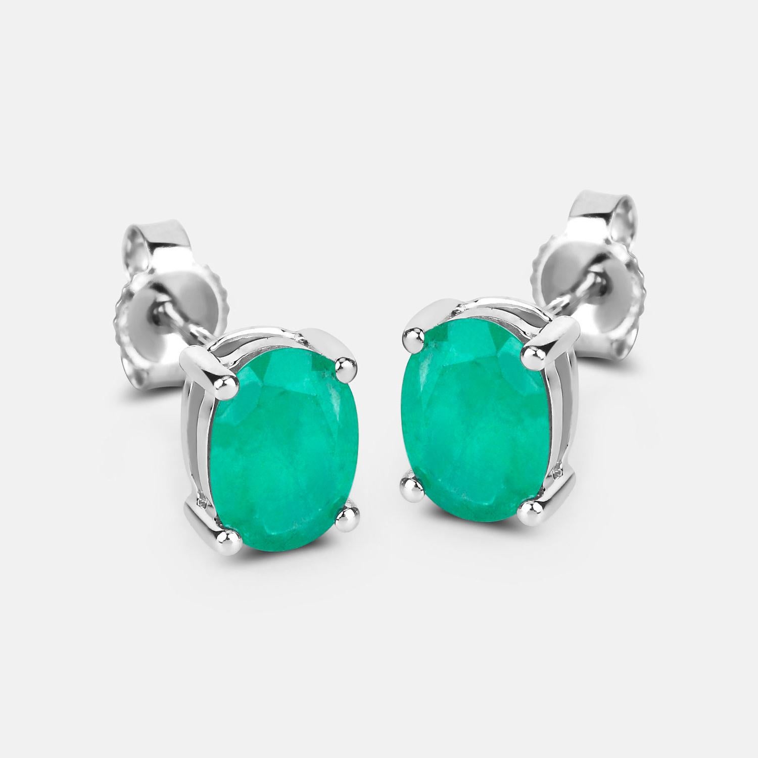 Taglio ovale Zambian Emerald Earrings 1.42 Carats 10K White Gold in vendita