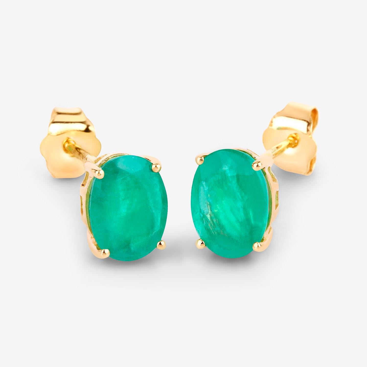Taglio ovale Zambian Emerald Earrings 2.38 Carats 10K Yellow Gold in vendita