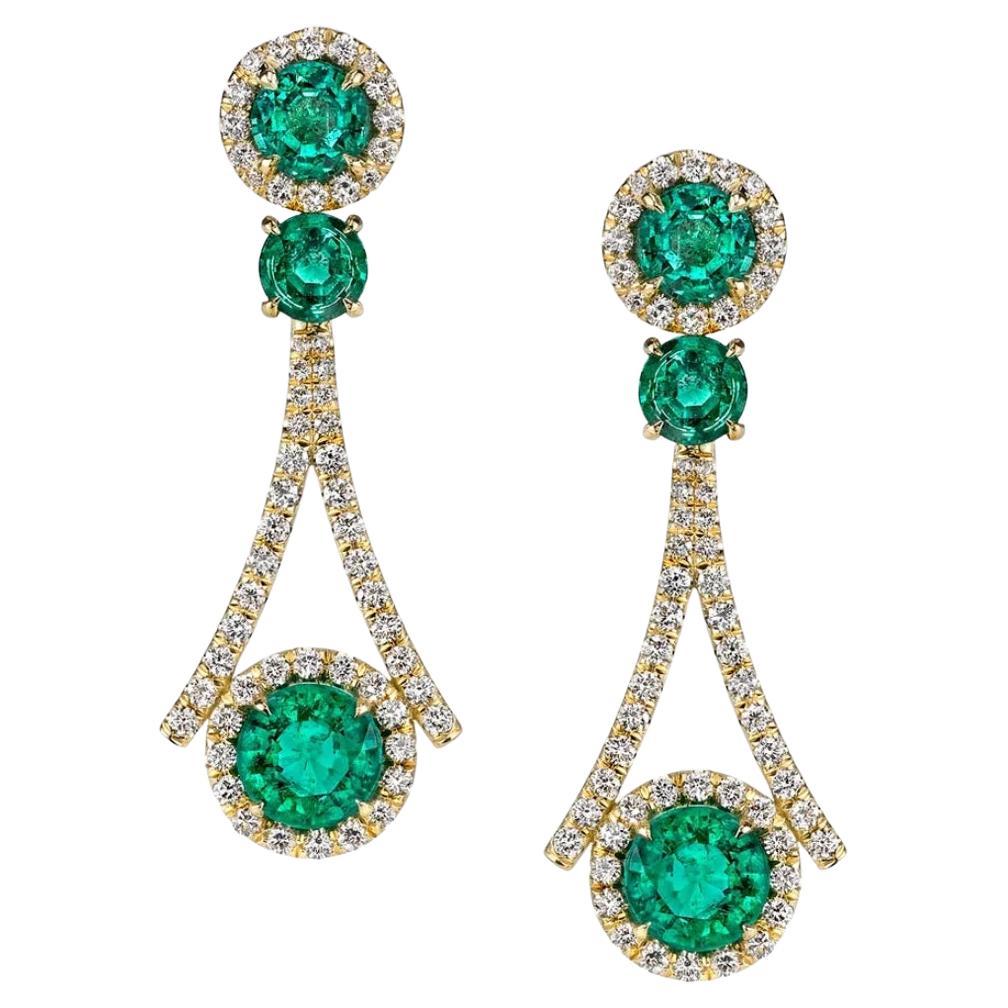 18K yellow gold, round-cut Zambian Emerald Earrings. 7.19 carats. For Sale