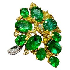 Zambian Emerald 4.10ct & Fancy Yellow Diamond Cocktail Ring in 18K Gold