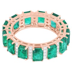 Zambian Emerald Gemstone Band Ring Diamond 18 Karat Rose Gold Handmade Jewelry