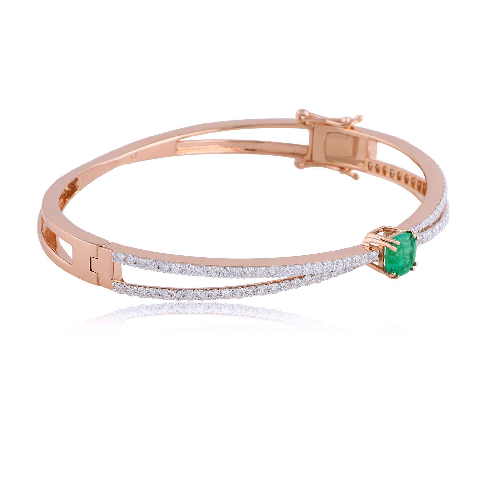 Modern Natural Emerald Gemstone Bangle Diamond Bracelet 18 Karat Rose Gold Fine Jewelry For Sale