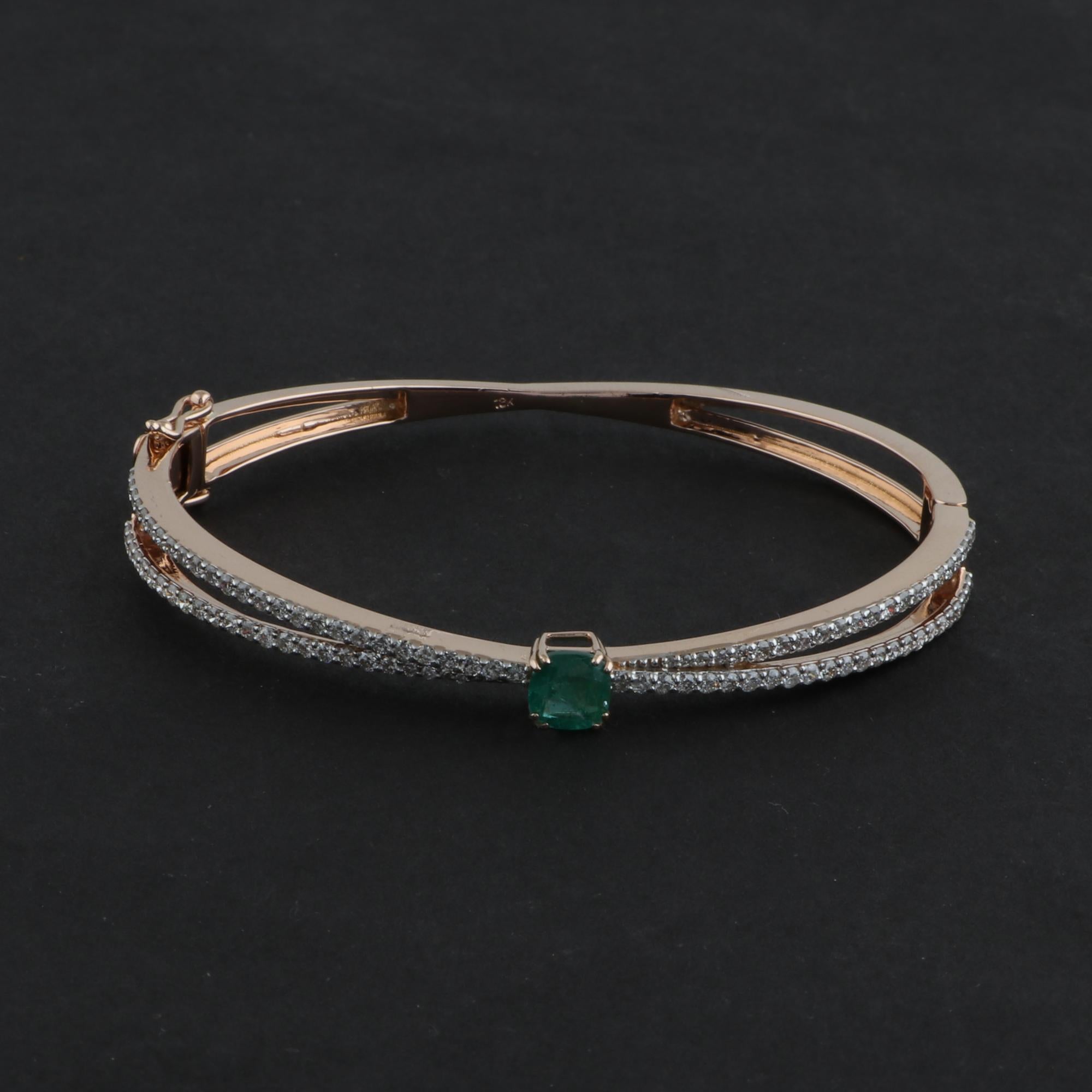 Women's Natural Emerald Gemstone Bangle Diamond Bracelet 18 Karat Rose Gold Fine Jewelry For Sale