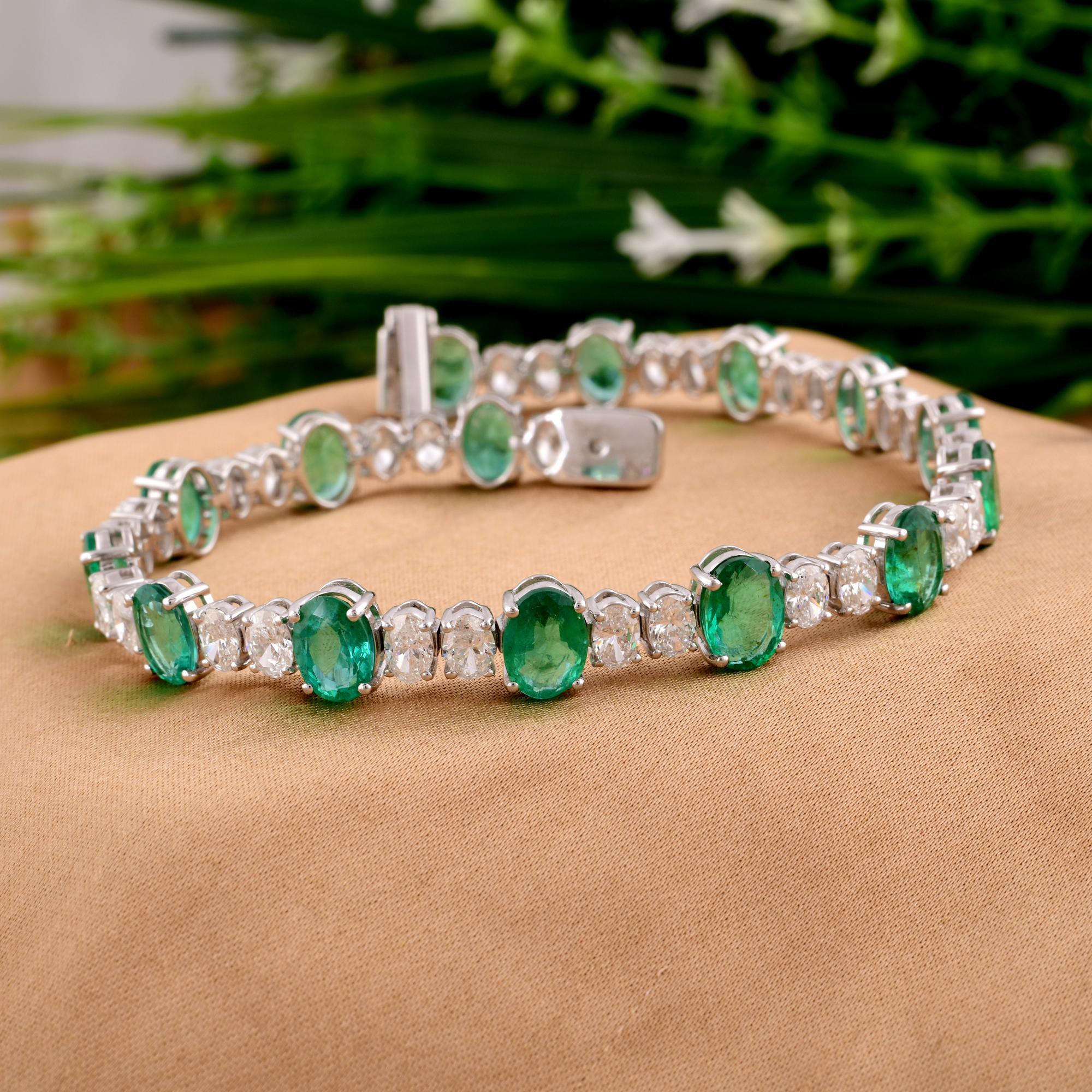 Modern Zambian Emerald Gemstone Bracelet Diamond 18 Karat White Gold Handmade Jewelry For Sale