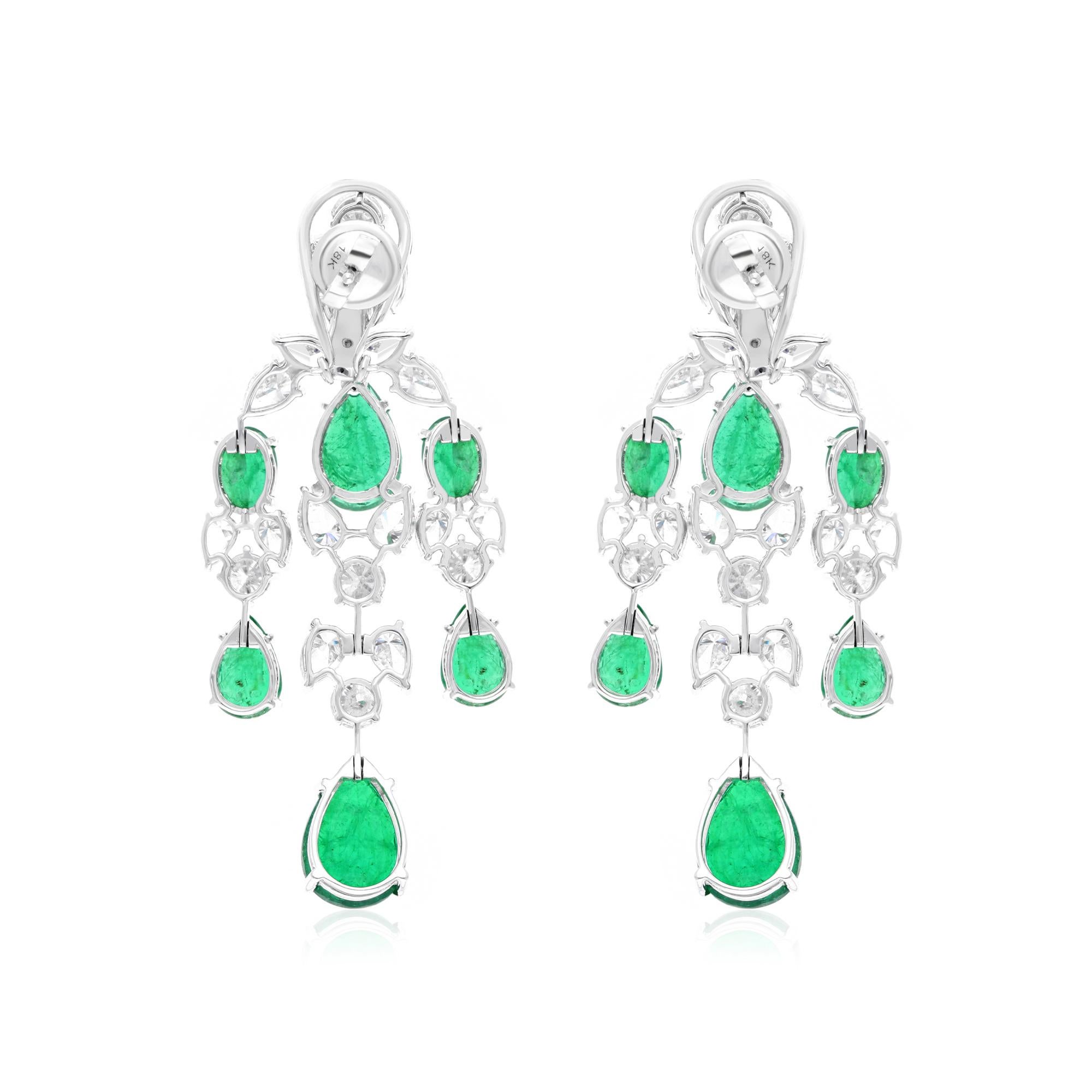 Zambian Emerald Gemstone Chandelier Earrings Diamond 18 Karat White Gold Jewelry In New Condition For Sale In Diera, Dubai