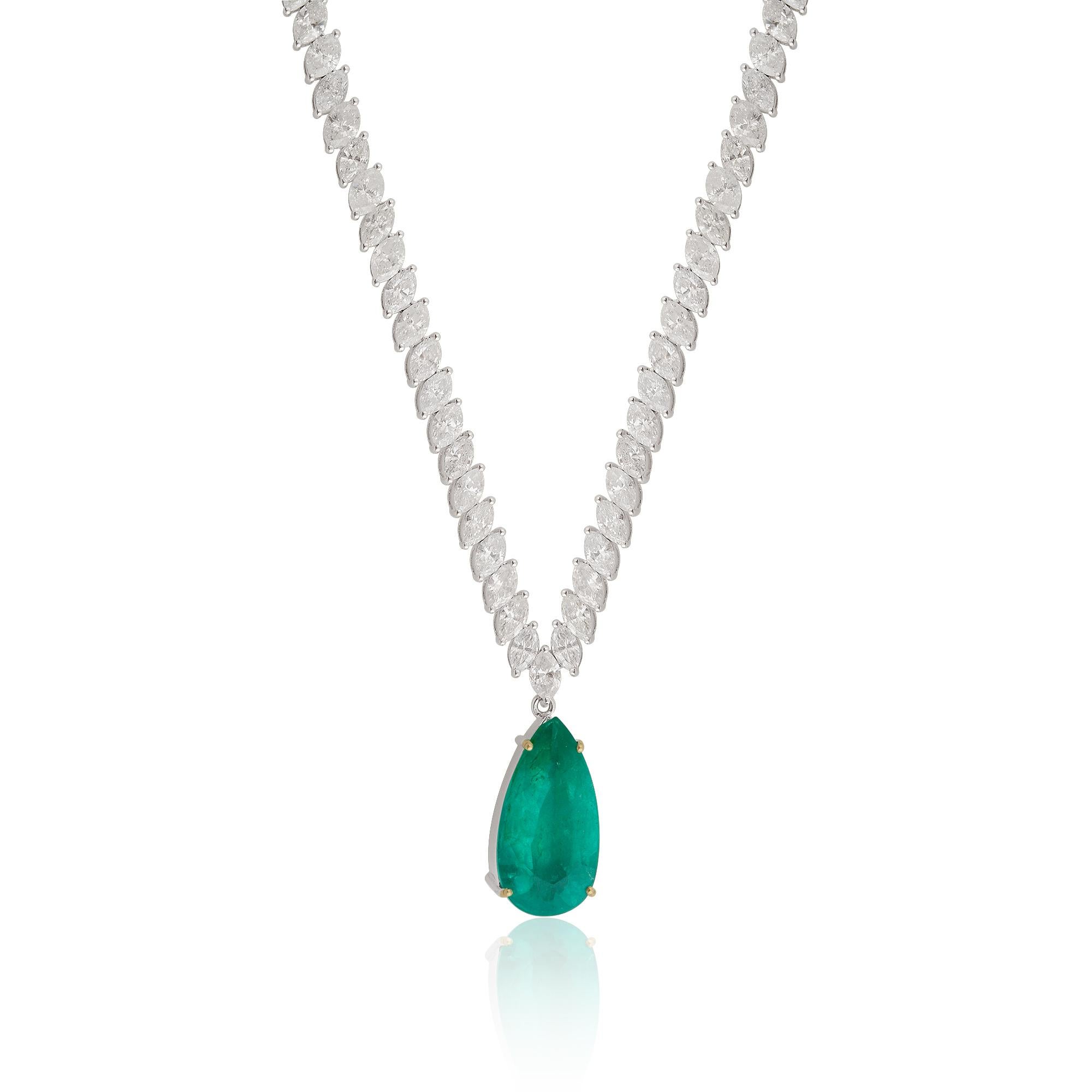 This fabulous Handmade Necklace is the right choice for you to dress to impress. It is made with 14k White Gold along with the Emerald studding and the spectacular design adds to its glittering.

✧✧Welcome To Our Shop Spectrum Jewels