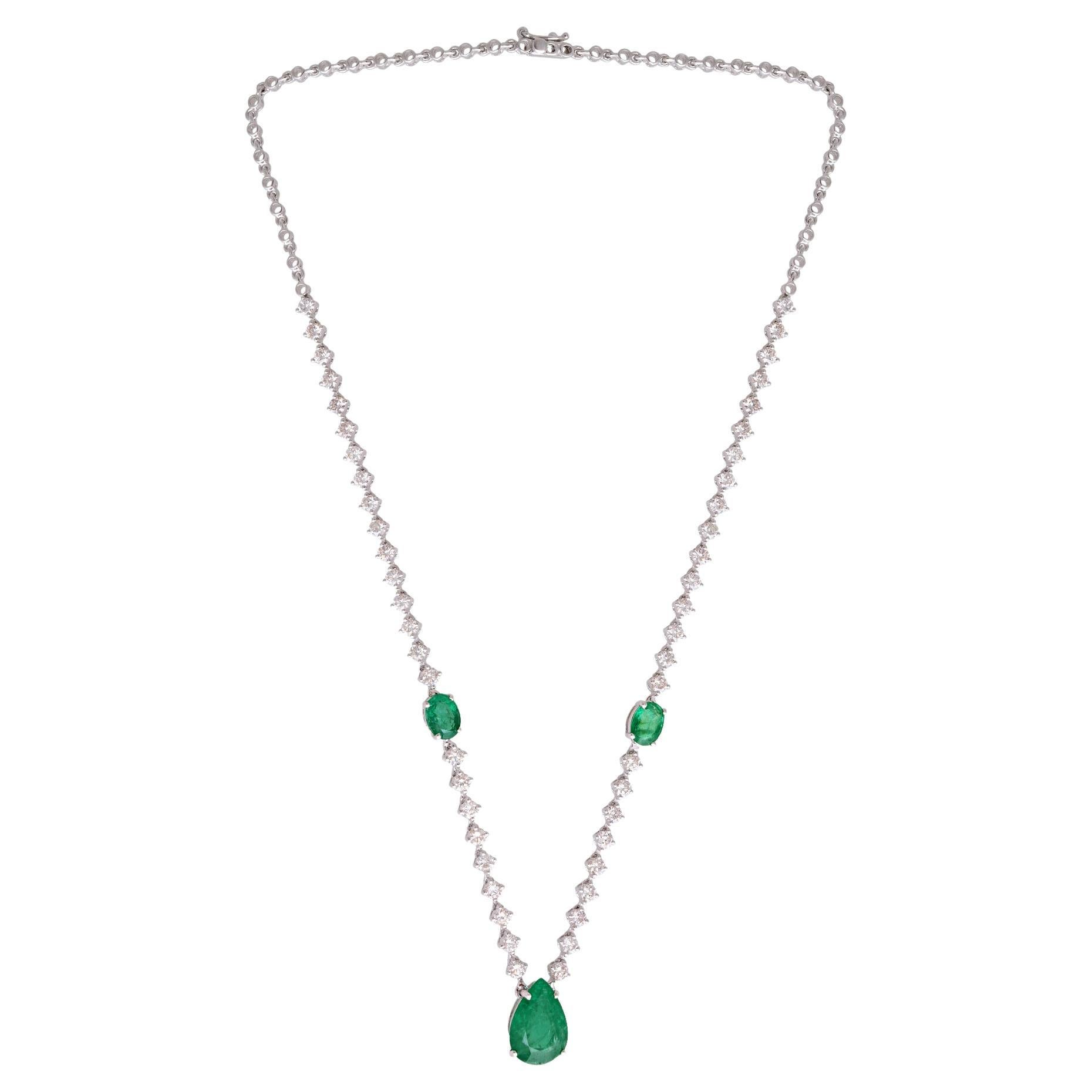 Natural Emerald Gemstone Charm Pendant Necklace Solid 18k White Gold Diamond For Sale