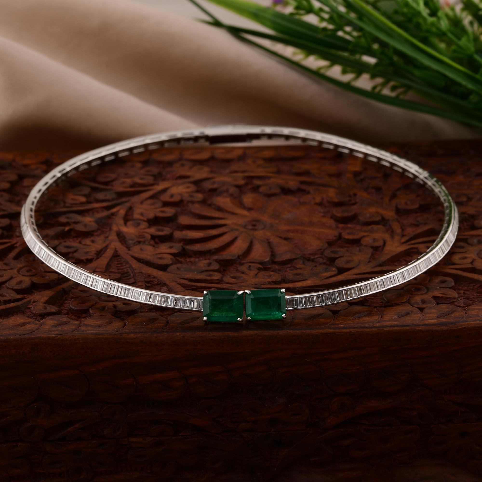 Modern Zambian Emerald Gemstone Choker Necklace Baguette Diamond 14 Karat White Gold For Sale