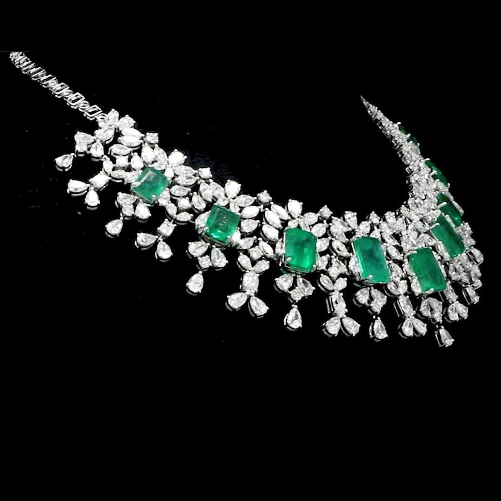 Women's Zambian Emerald Gemstone Choker Necklace Diamond 14 Karat White Gold Jewelry For Sale