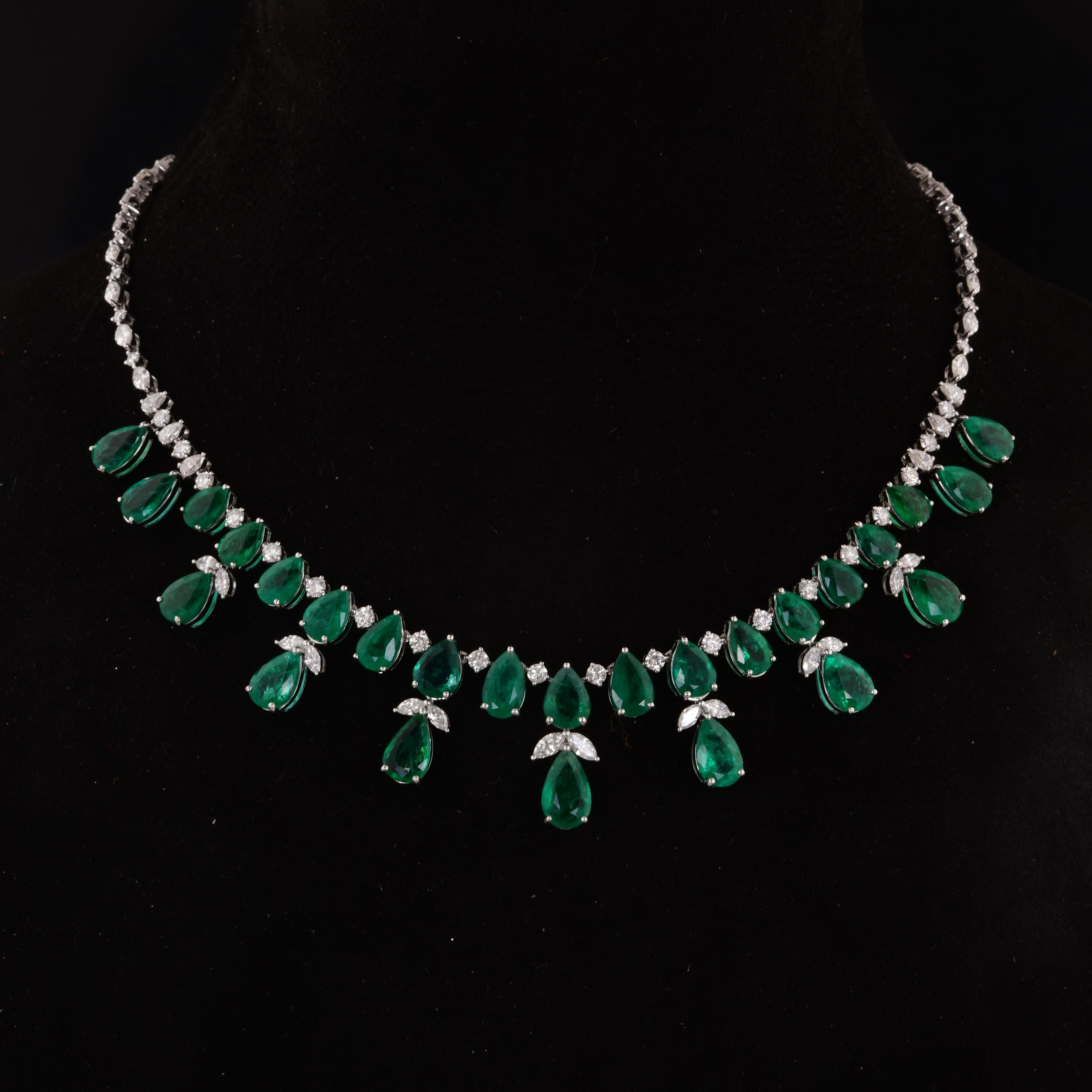 Modern Zambian Emerald Gemstone Choker Necklace Diamond 18 Karat White Gold Jewelry For Sale