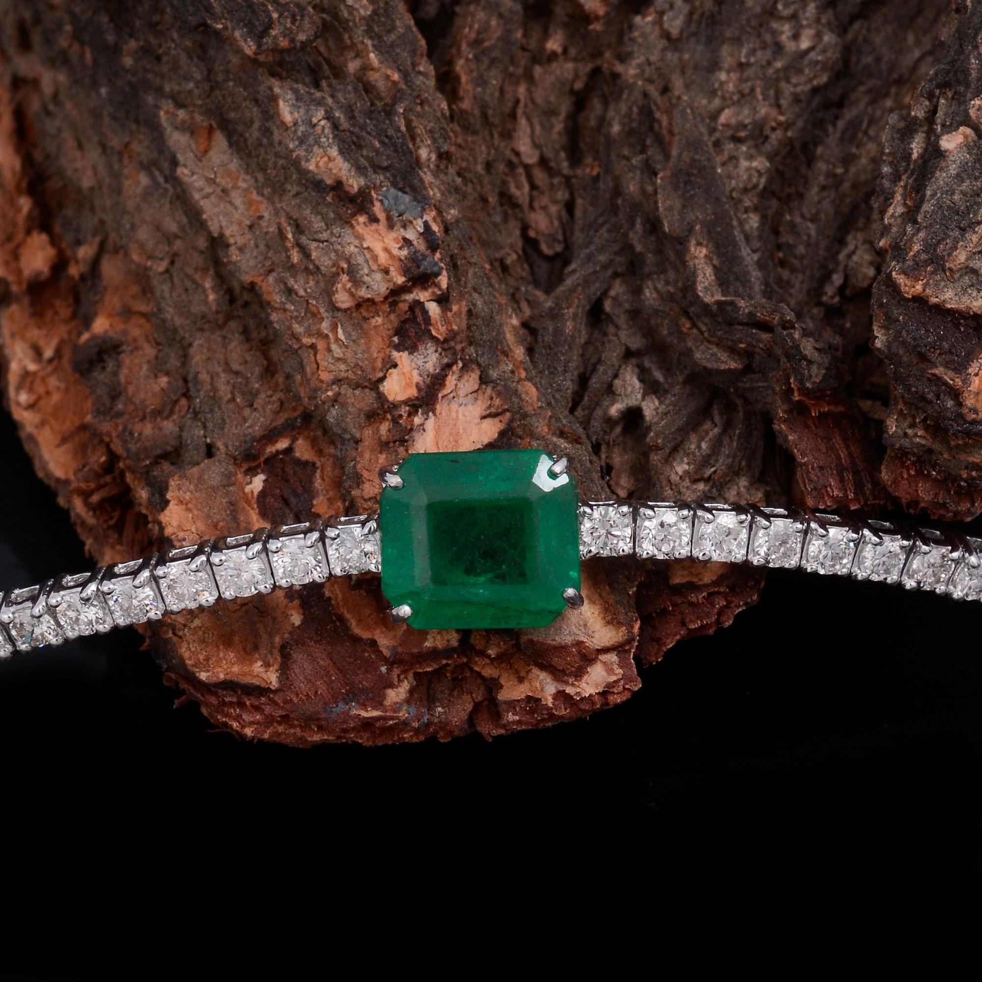 Natürlicher Smaragd-Edelstein-Halskette Diamant-Schmuck aus massivem 18 Karat Weißgold (Asscher-Schliff) im Angebot