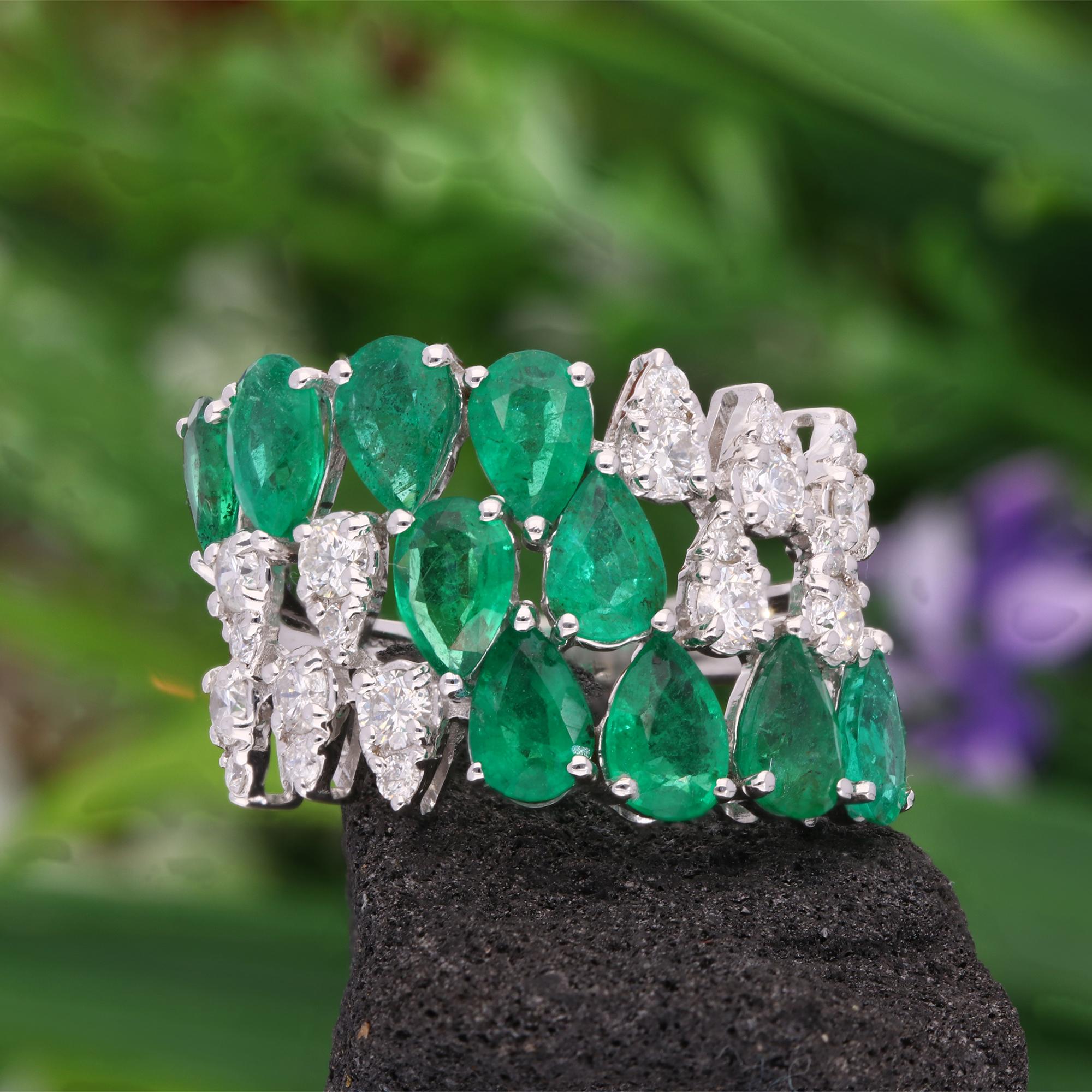 Pear Cut Zambian Emerald Gemstone Cocktail Ring 14 Karat White Gold SI/HI Diamond Jewelry For Sale